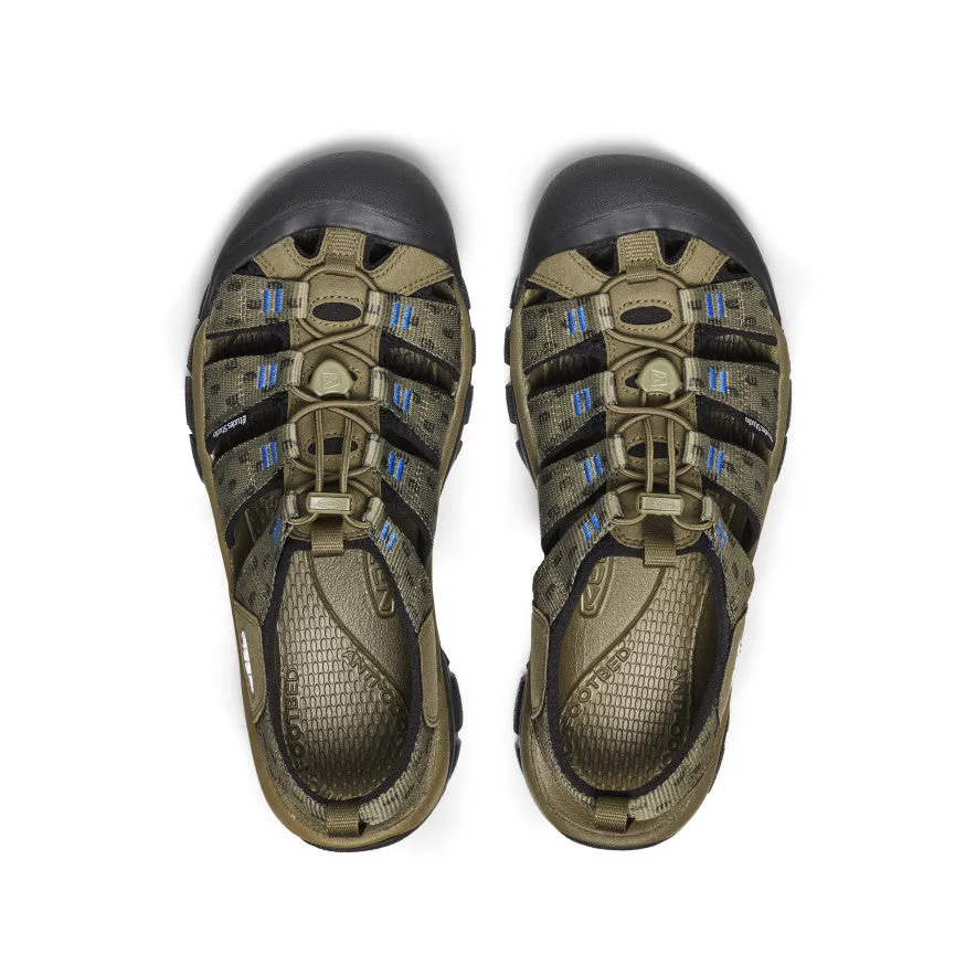 Quick Drying Control Frame Men's Newport Retro Sandal x ??tudes Studio  |  Etudes Olive