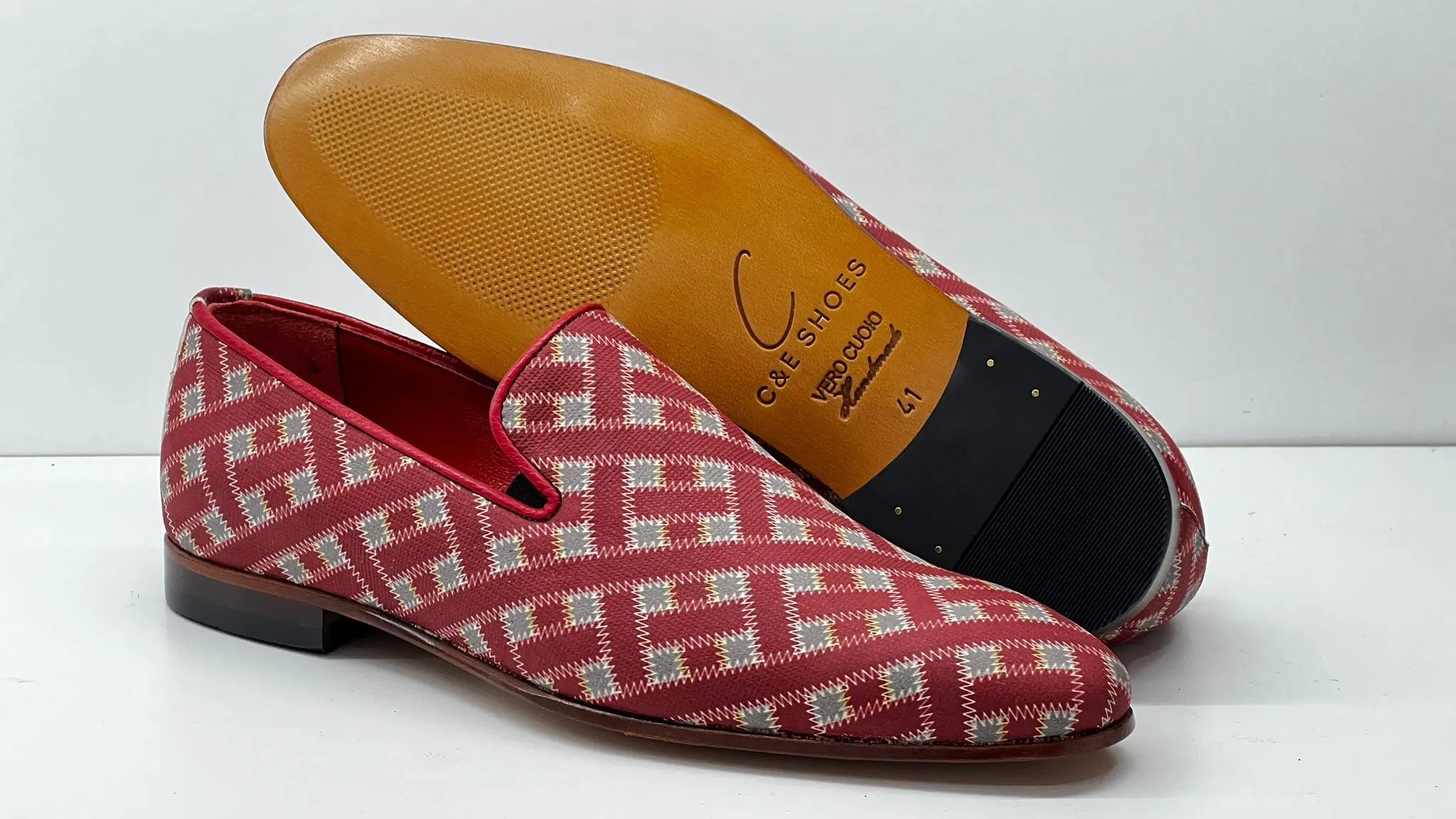 Style: S7645-Red City Pace