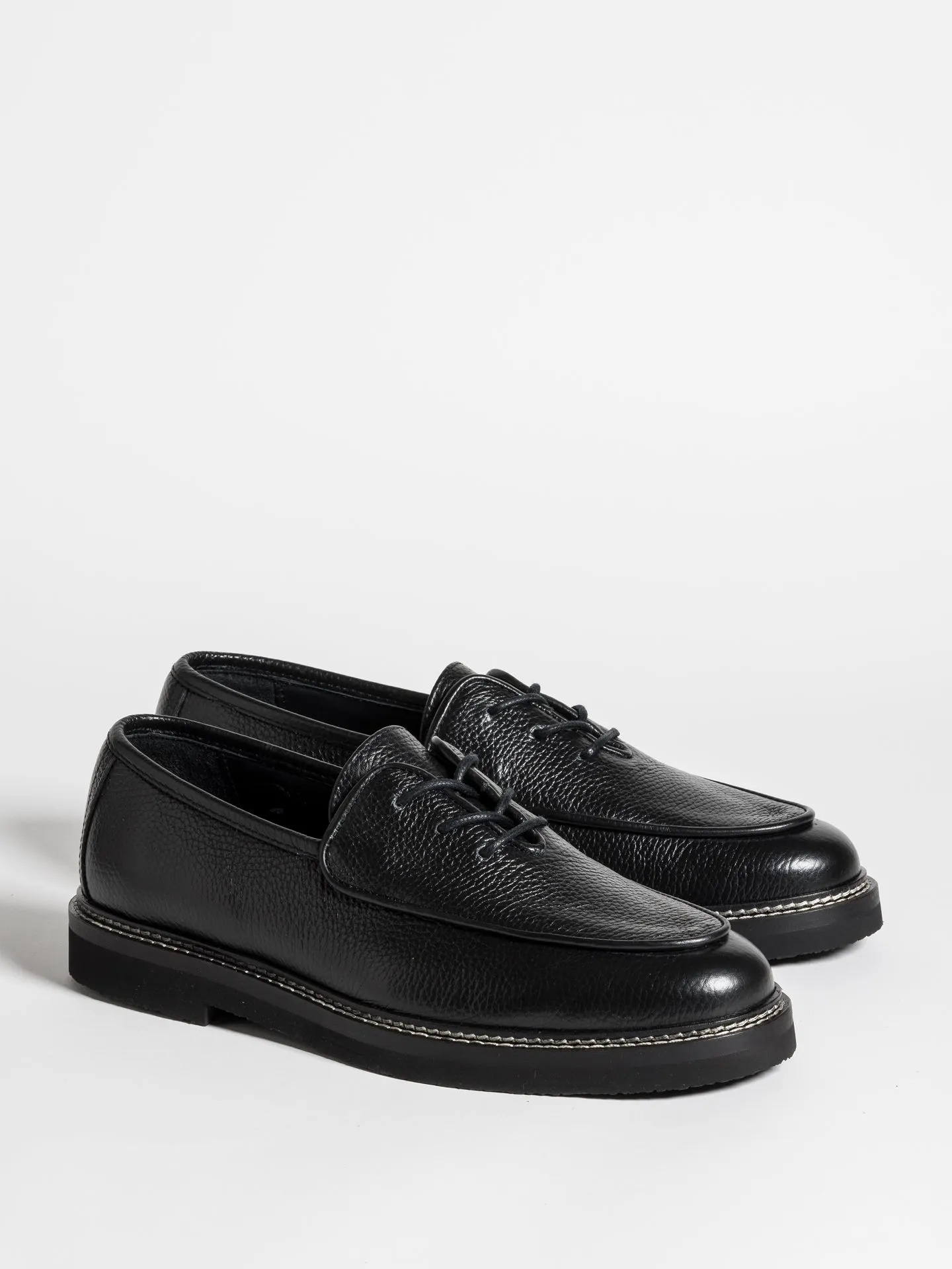 OLIVIER BLACK GRAINED Flexible Design