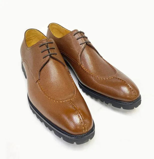 Ugo Vasare "Jayden" Pebble Grain Oxford-Tan Air Dry Sky View