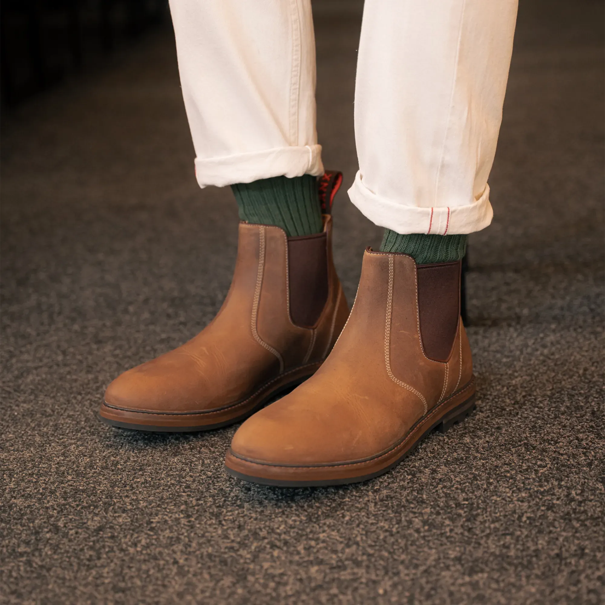 HOGHTON // ACACIA DISTRESSED Everyday Chic Polished Look