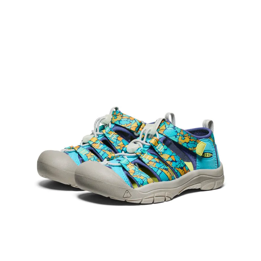 Contours match the natural curvature of the foot Secure Wrap Big Kids' Newport H2  |  Pebble Glow