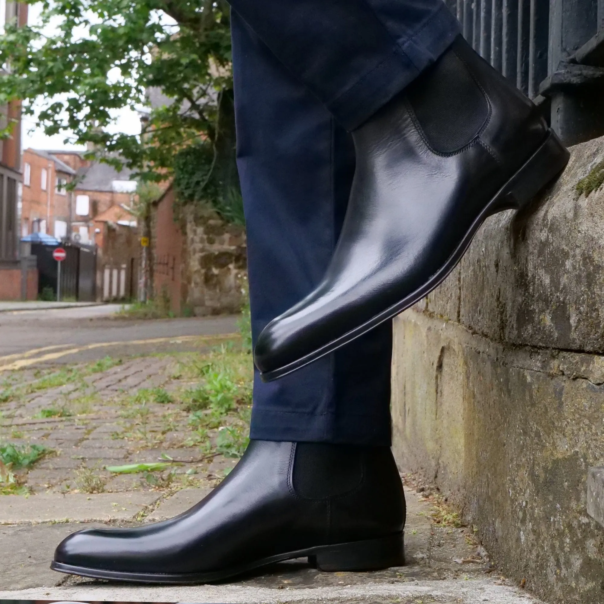 Milan Chelsea Boot Black Trendy Must-Have Boots