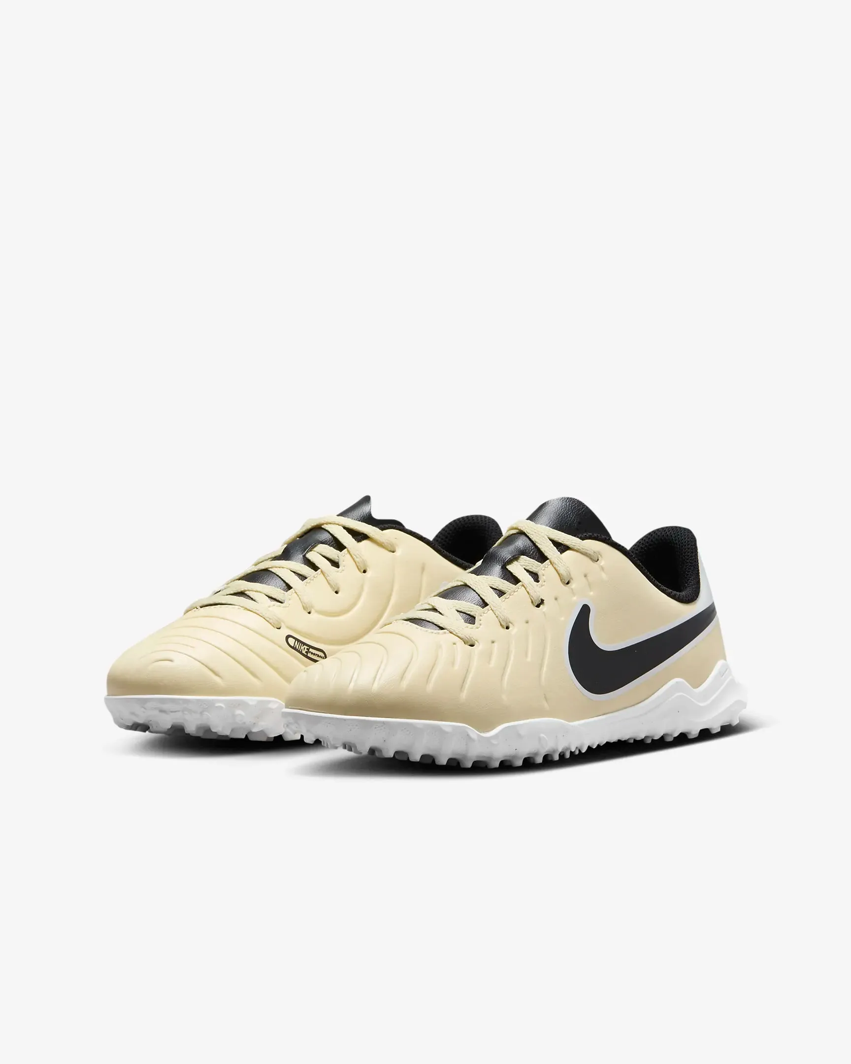 bathroom - shoes Pair of kids' shoes Tiempo Legend 10 Club Turf Low-Top Soccer Shoes