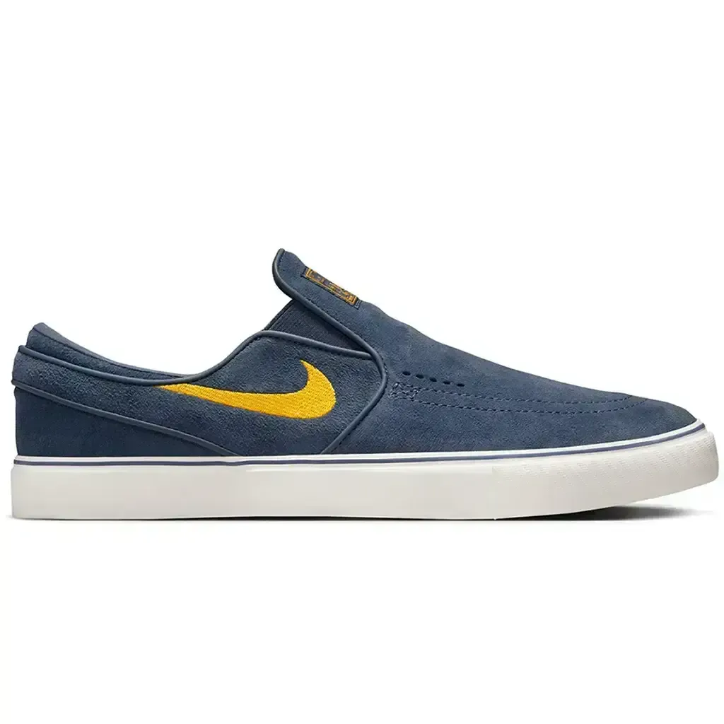 Nike SB Zoom Janoski Slip On Board