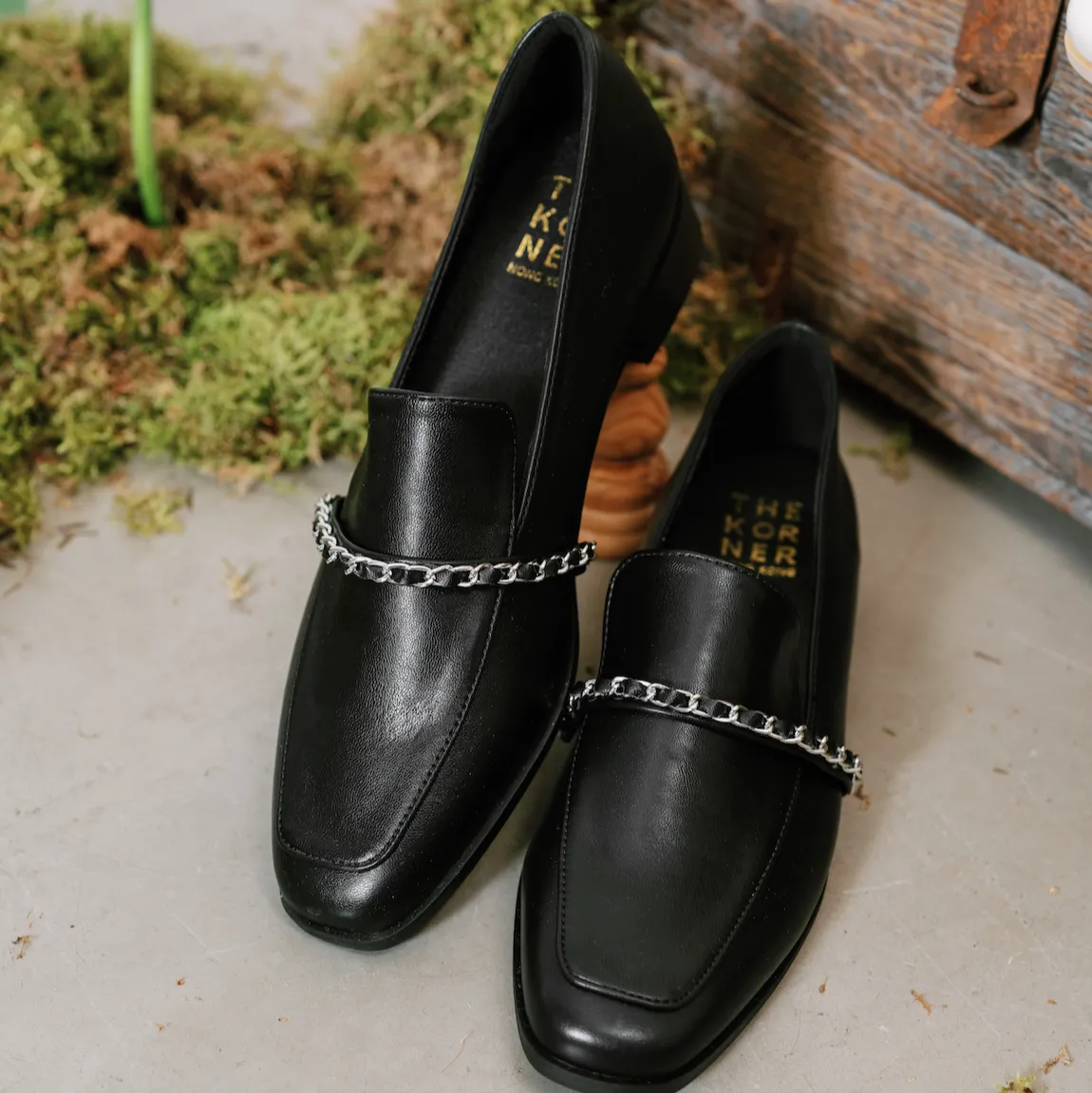 Kenni Chain Loafers - Black (BLK) Clean Walk Heel Firm