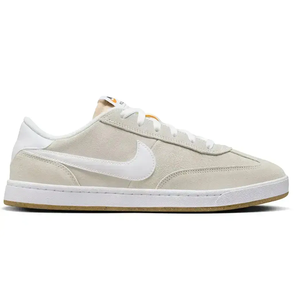 Nike SB FC Classic Shoe Adaptive Fit Abrasion   Resistant