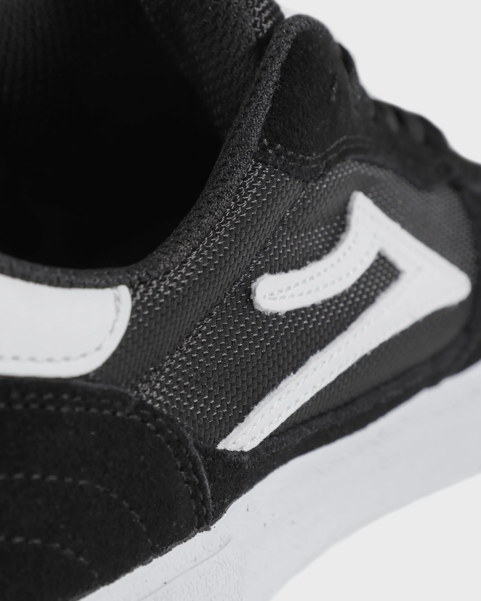 forest walk Cambridge - Black/White Suede