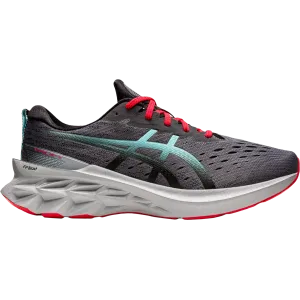 running on a track oval Versatile Shoes Men's NovaBlast 2