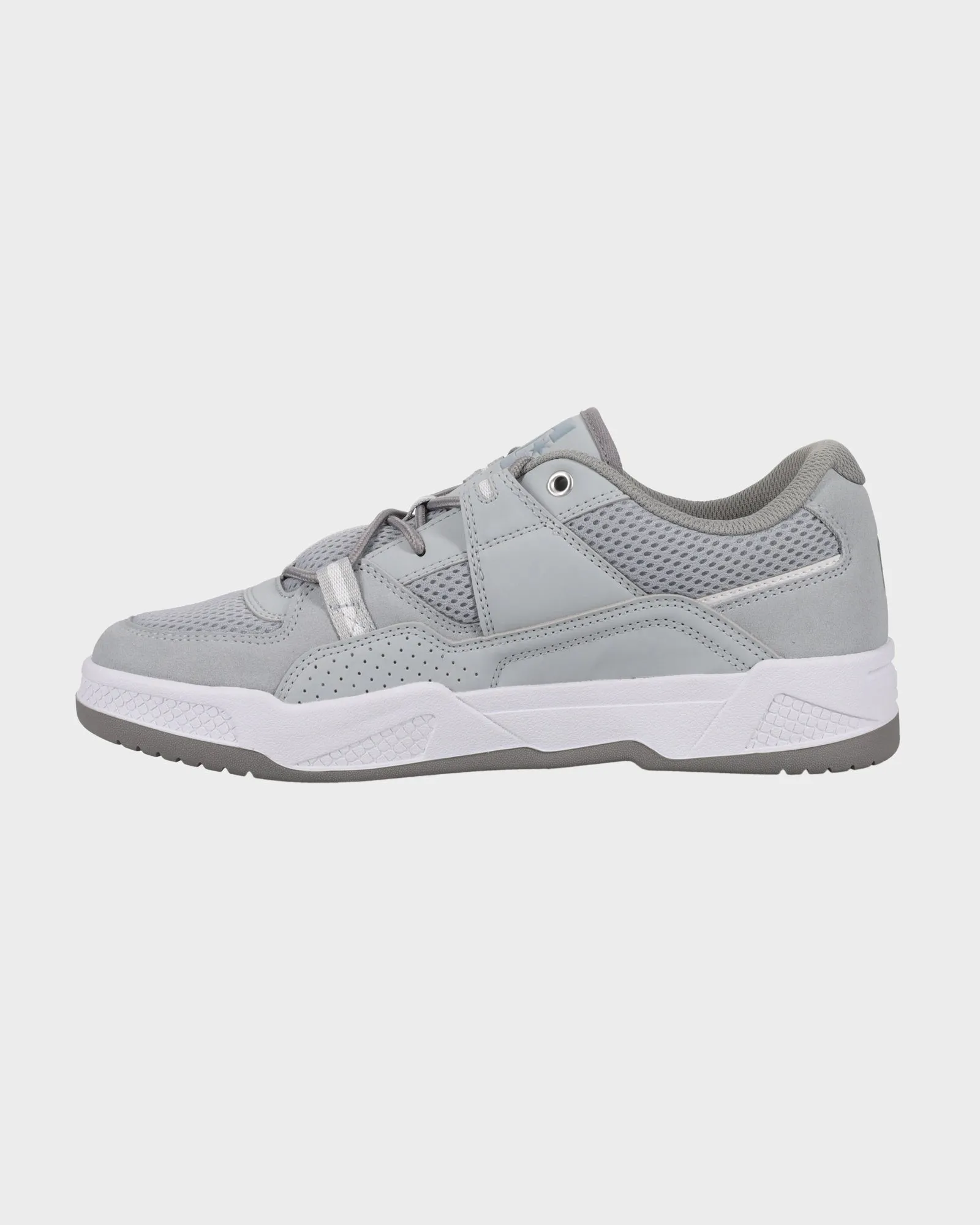 Mens Construct Skate Shoes Low Top Design