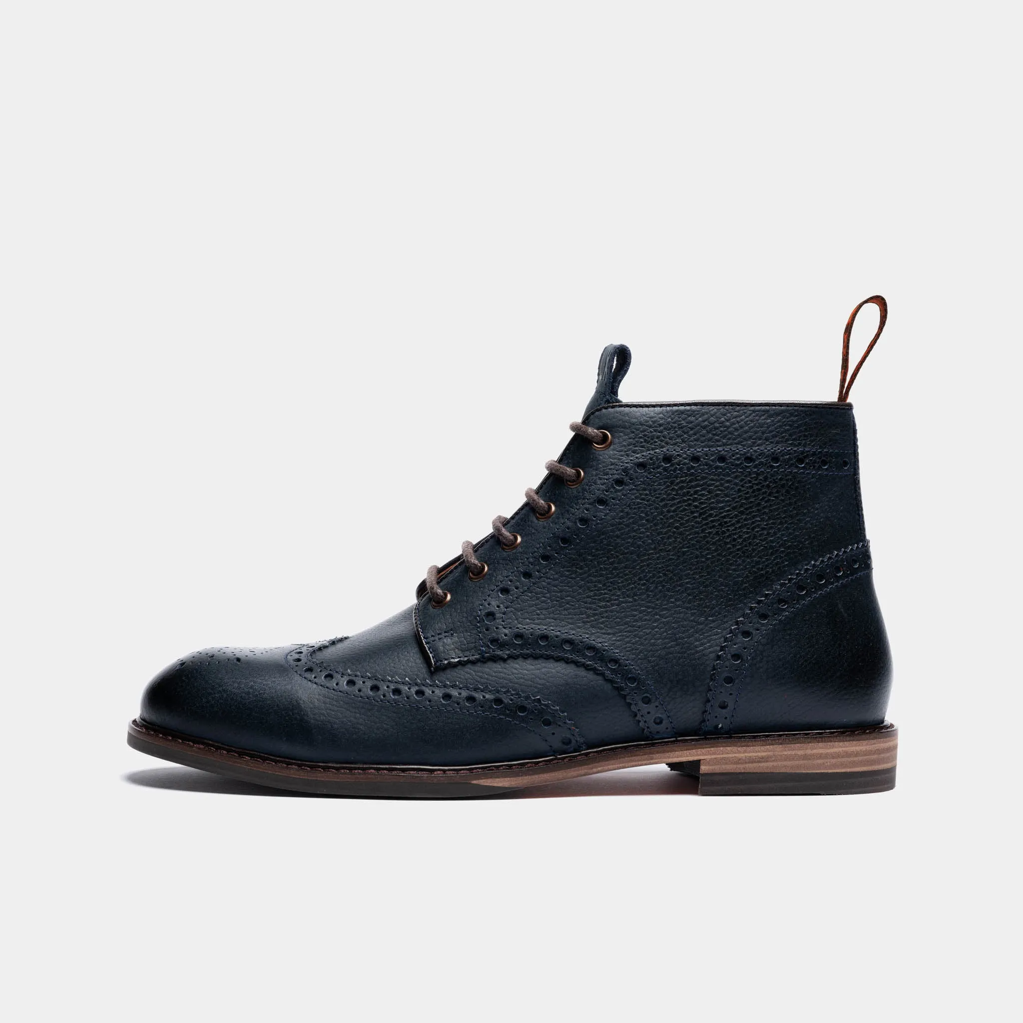 BAYLEY // NAVY Mens Footwear Flexible Design