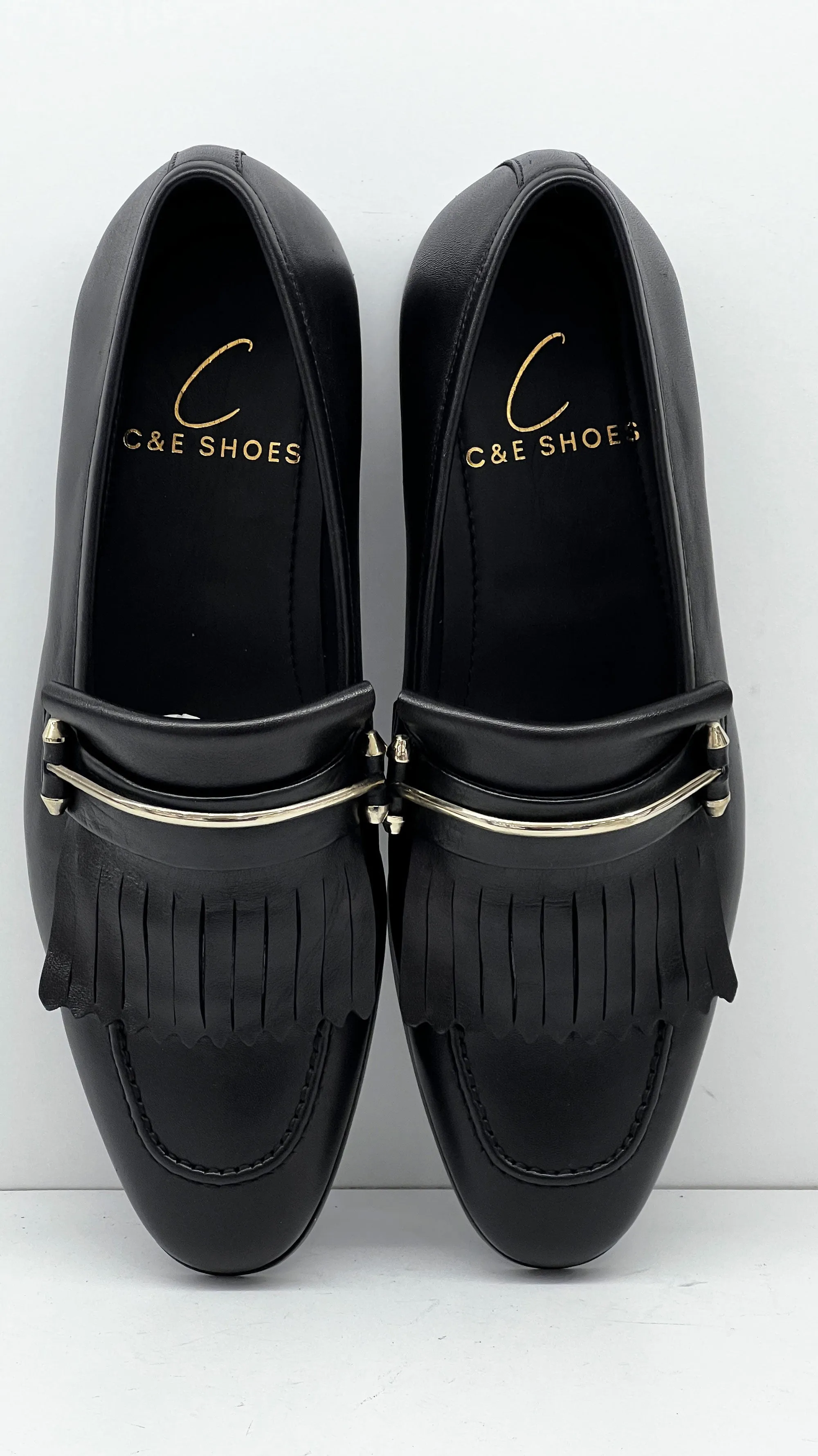 Style: 33670-Black Step Tall Comfort support