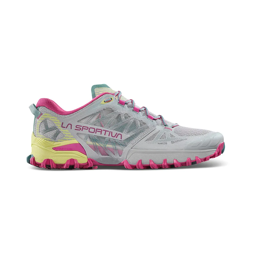 Bushido III Wide Trail Runner (Women's) Shape memory foam increases long-term support Shock Cushion