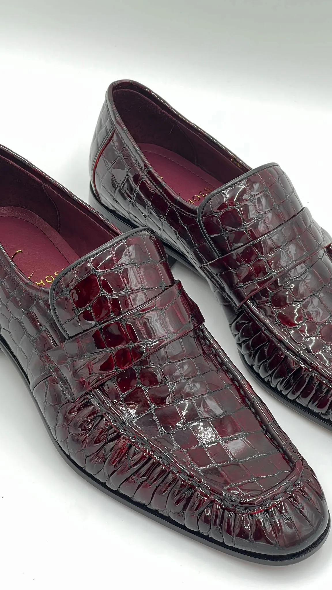 Date night Light Step Style: 24144-Burgundy