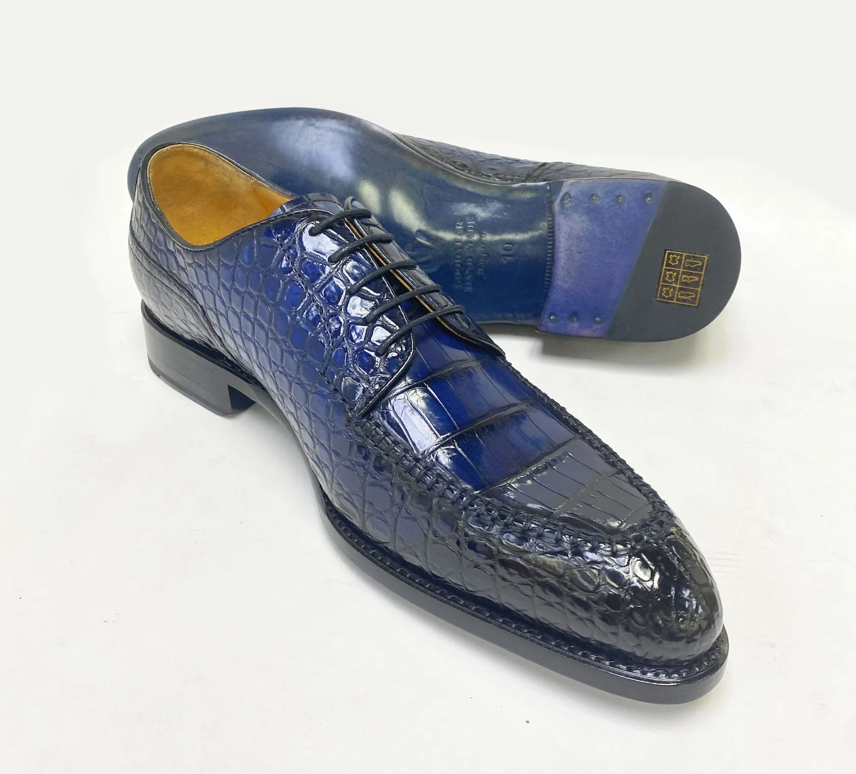 Court Grip Style: 22112-2111A-Navy