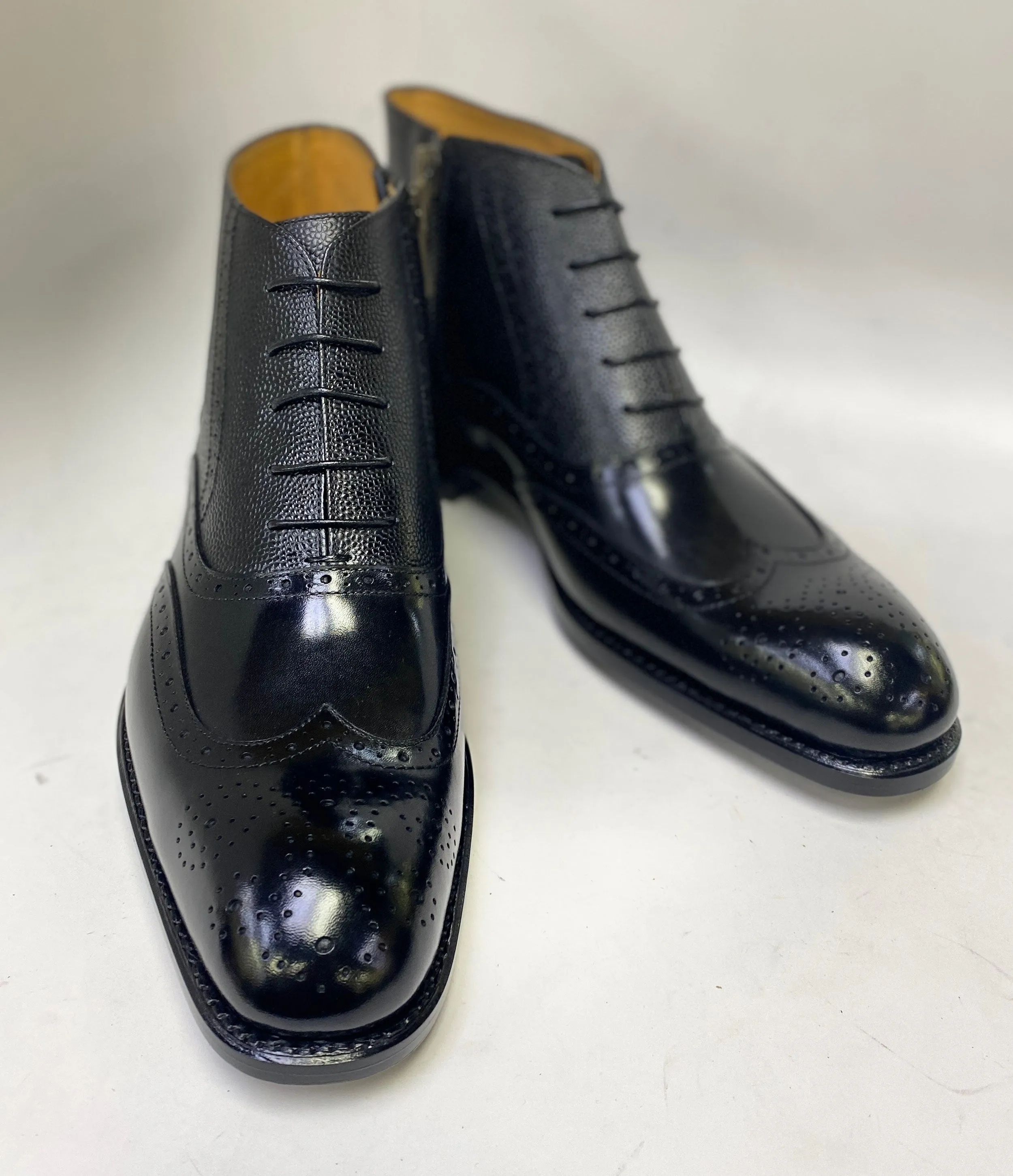 Valley Run Style: Stanford-Black