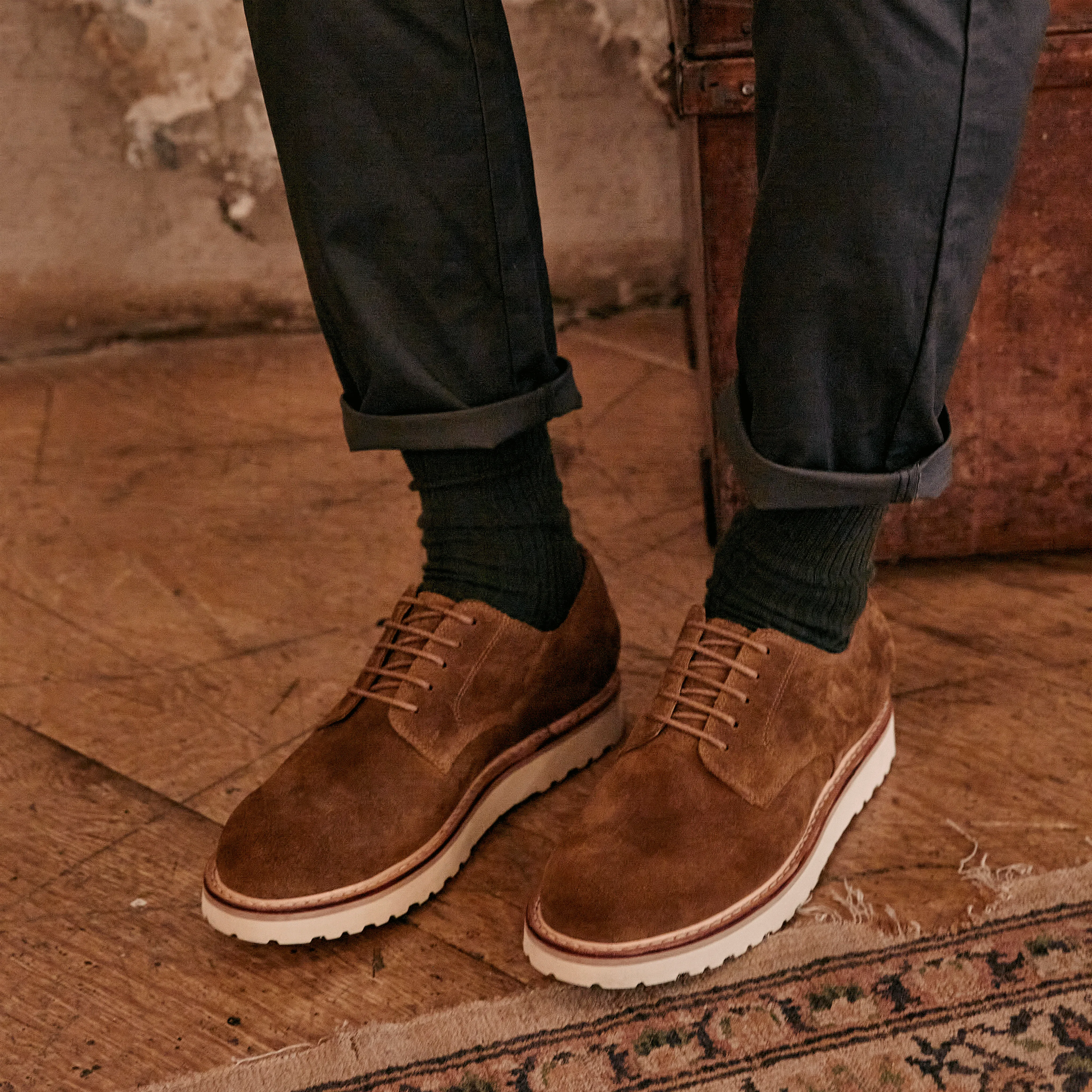 FENCE // TAN SUEDE Weekend Style Sleek Look