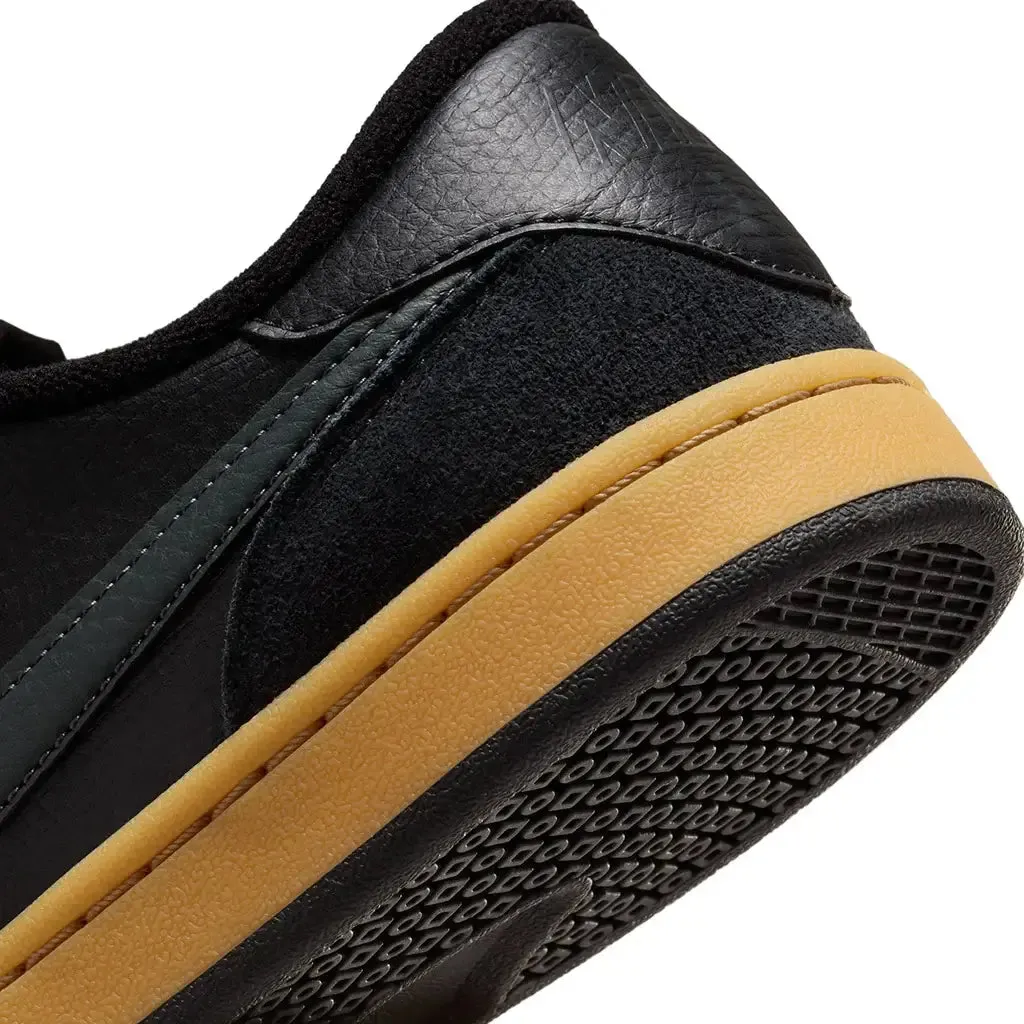 Nike SB FC Classic Shoe Comfortable Heel Cup