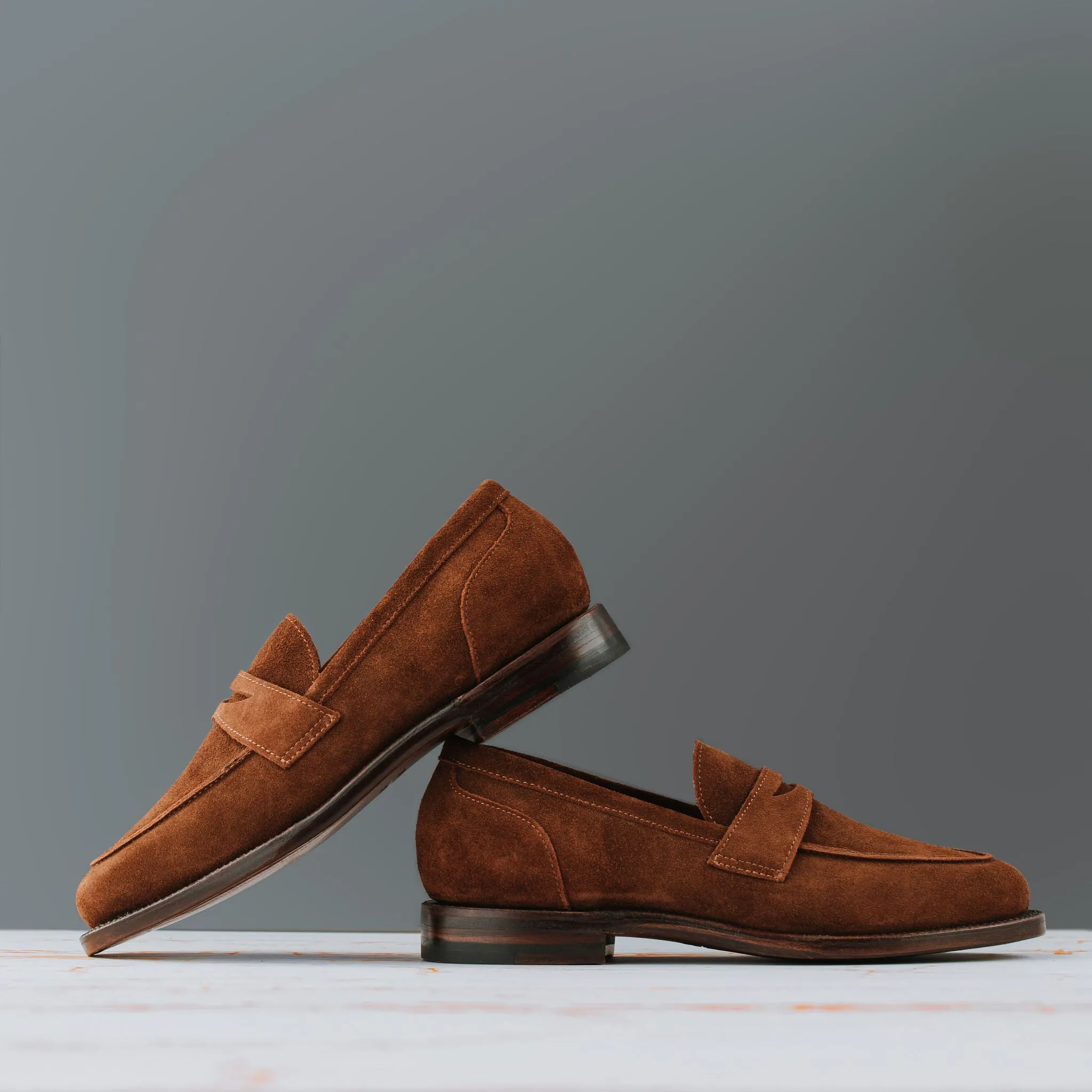 Versatile Walk. Extended Wear Clara Penny Loafer Bourbon Suede