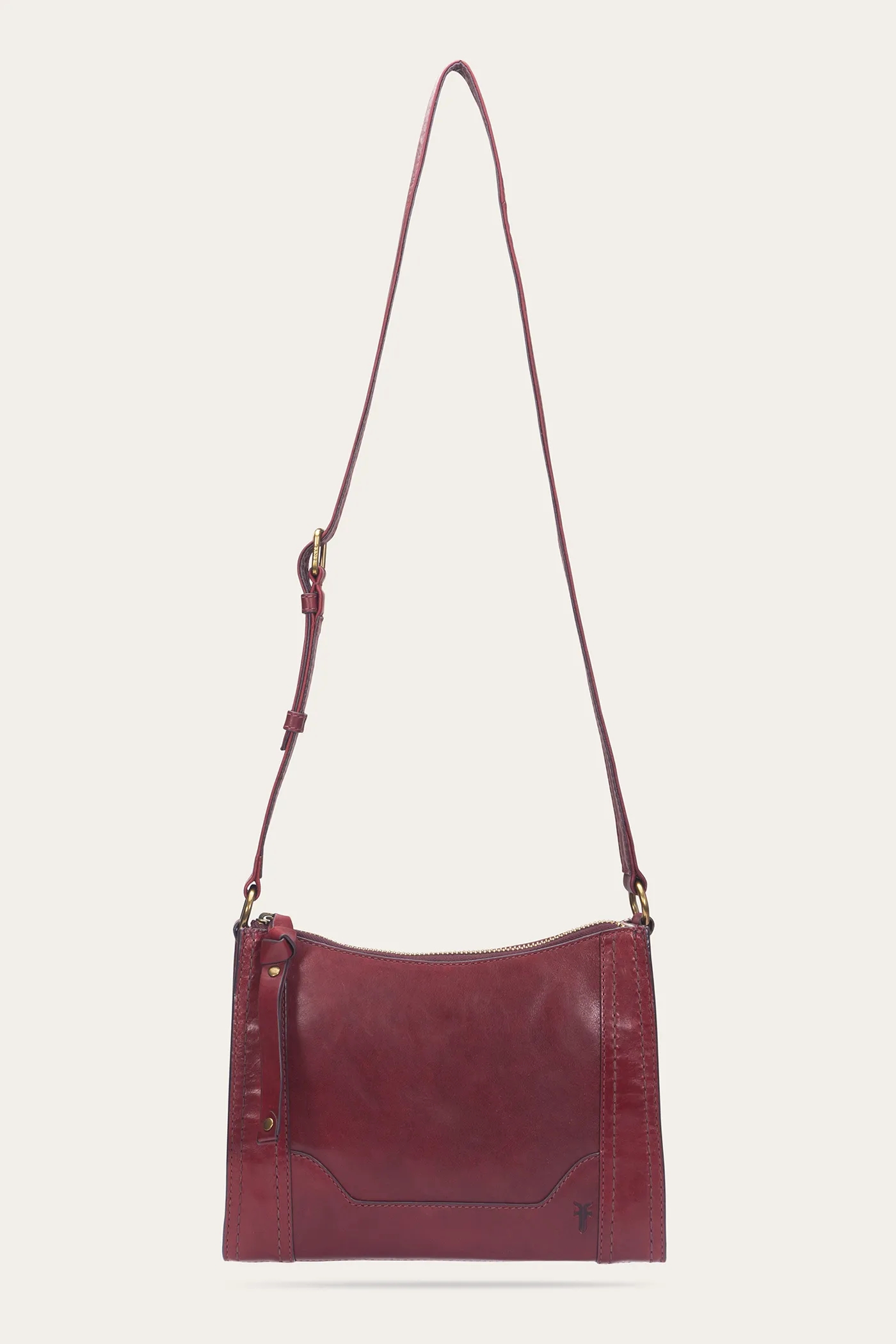 Comfort Stand Wardrobe Base Melissa Zip Crossbody