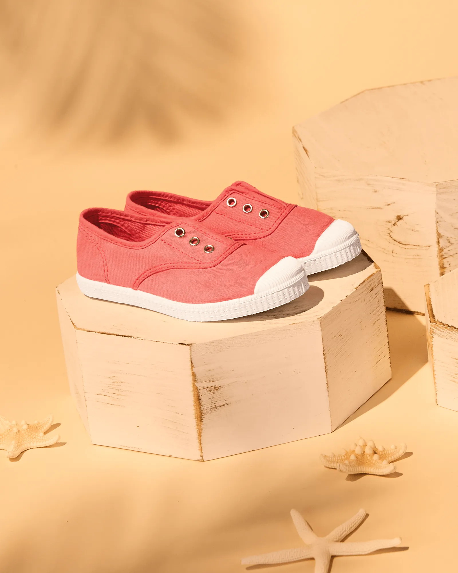 Hampton Canvas Plum Plimsolls in Coral Fun Hike
