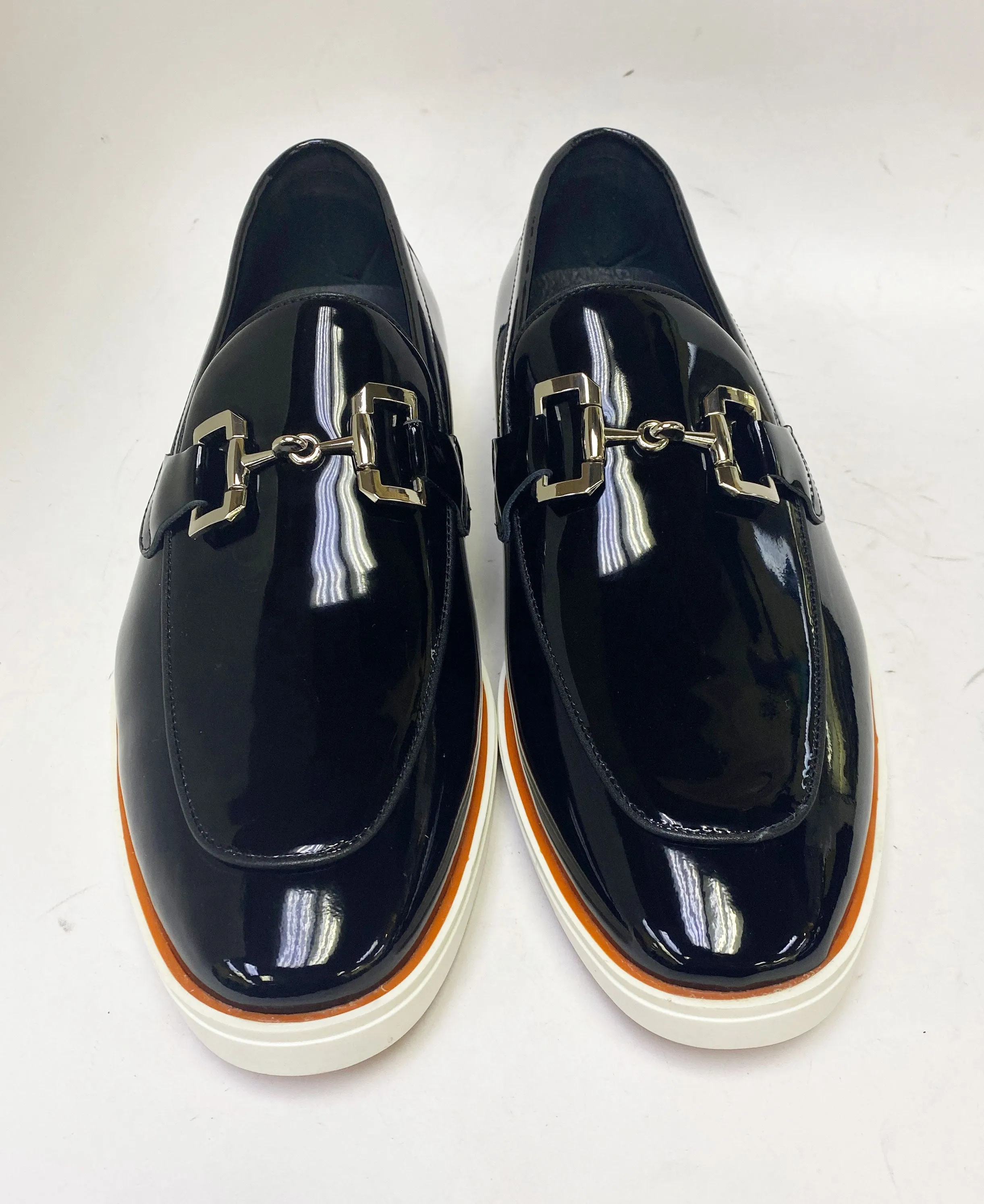 Style: 660-01P-Black Video Look