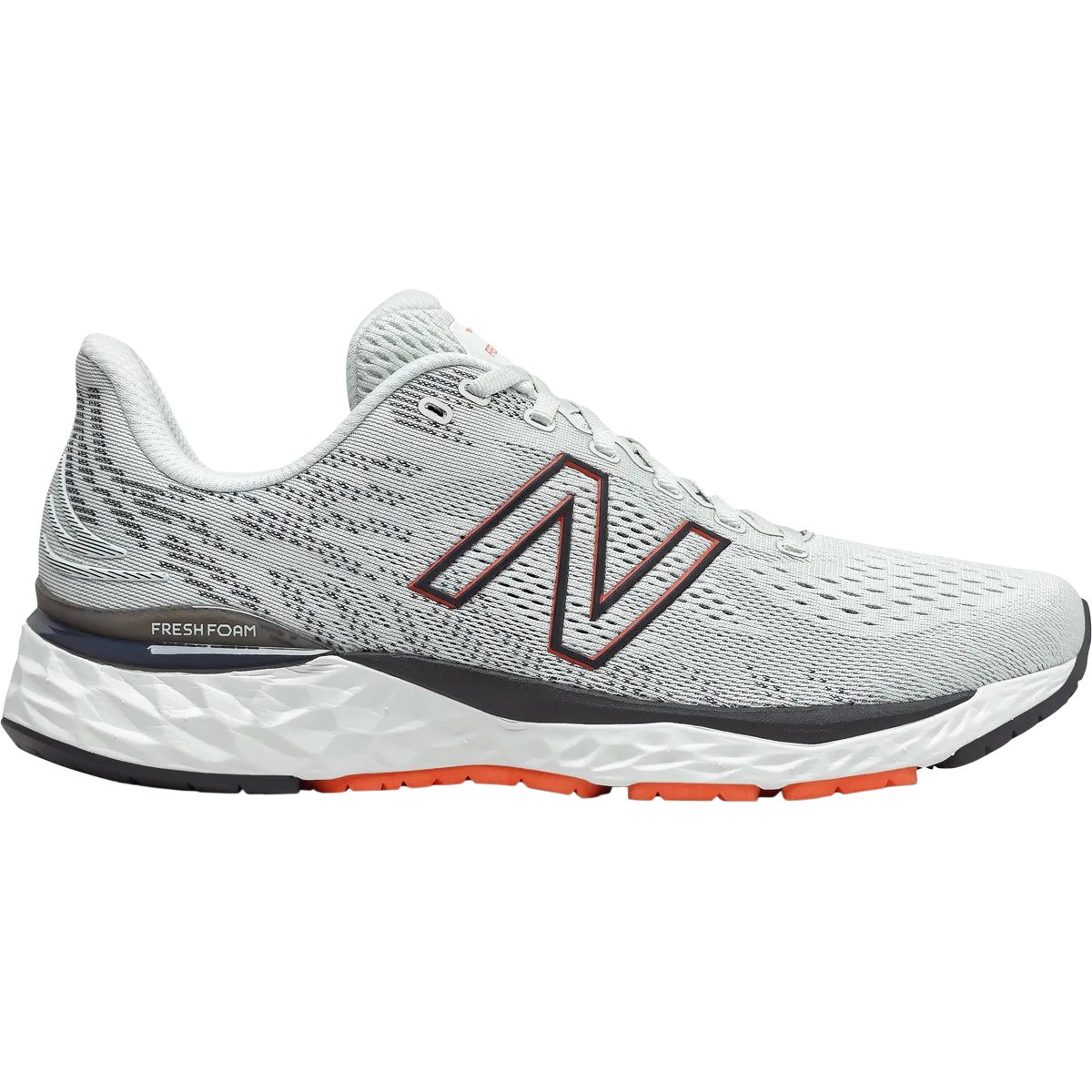 Men's Fresh Foam 880 v11 running in a floodplain area shoes