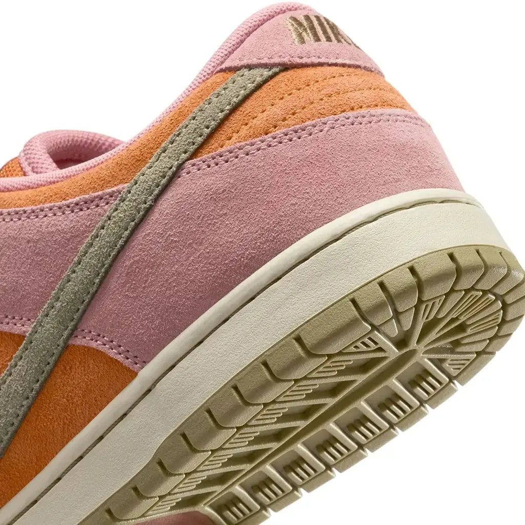 Nike SB Dunk Low Pro Zip Up Flexible Ride