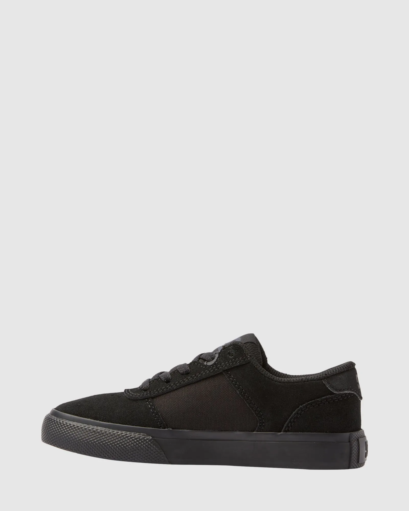 Sport Aesthetic Dynamic Comfort Boys 8-16 Teknik Skate Shoes