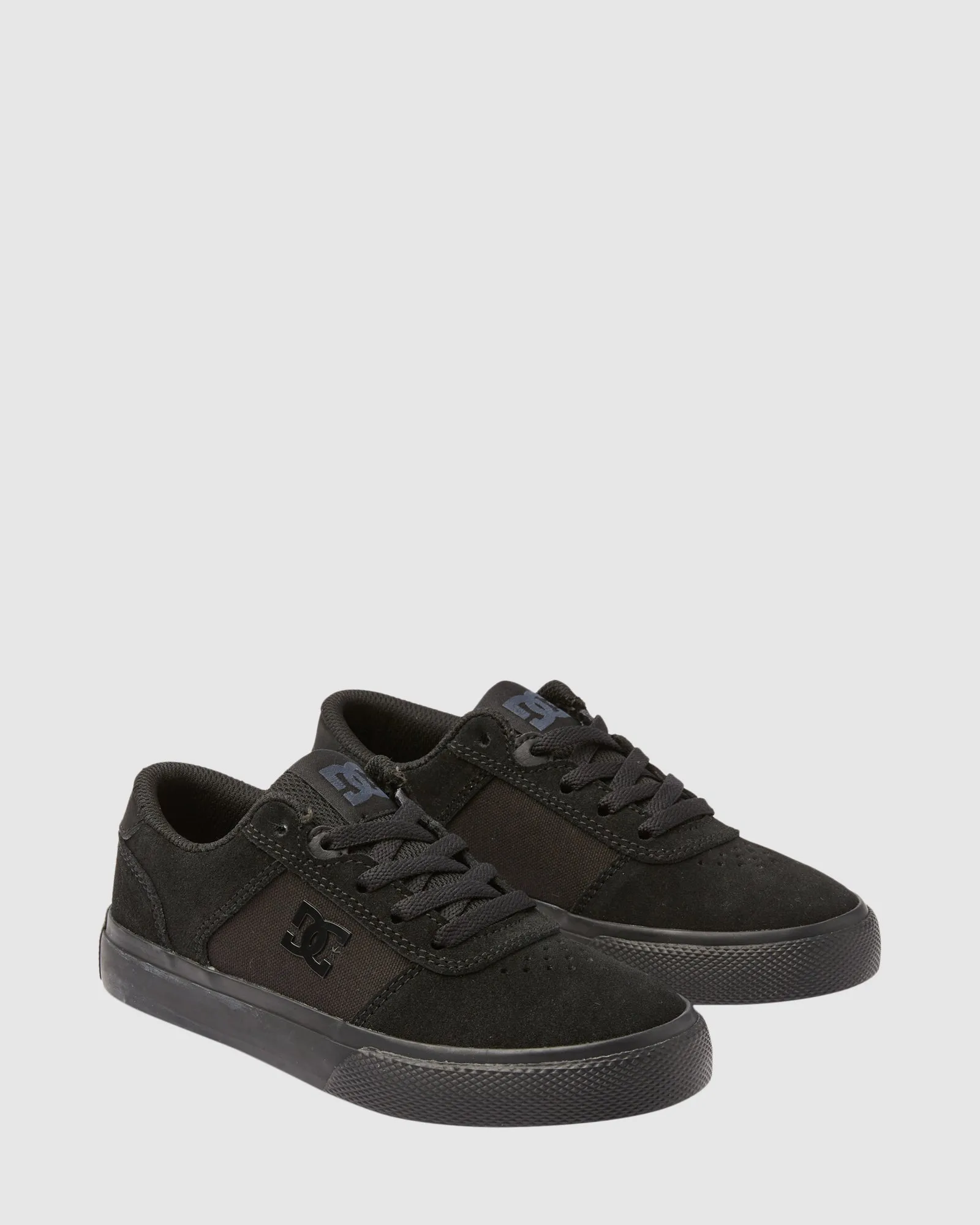 Comfort Fit Boys 8-16 Teknik Skate Shoes