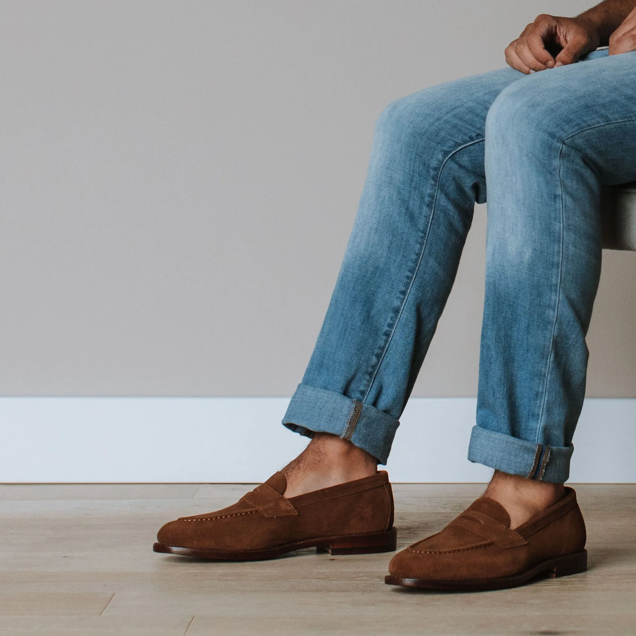 Traveler Penny Bourbon Suede Fresh Lane