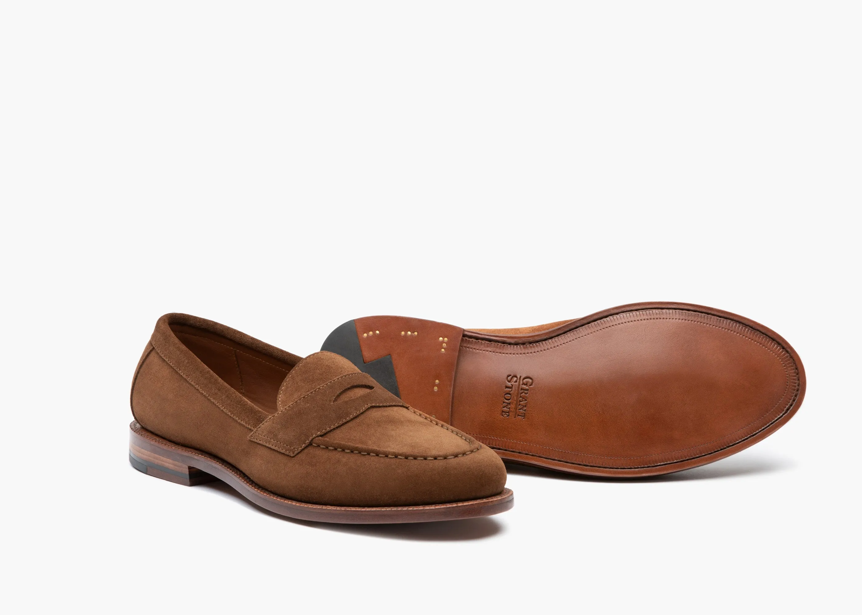 Traveler Penny Bourbon Suede Timeless Design