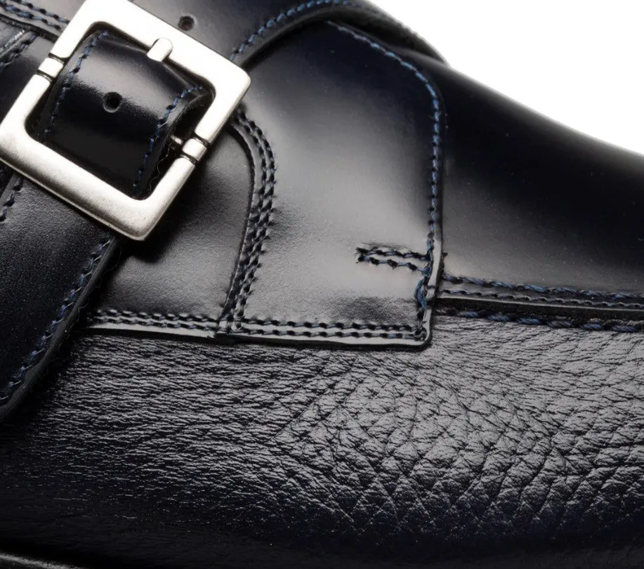 Style: Pego-Navy Removable insole