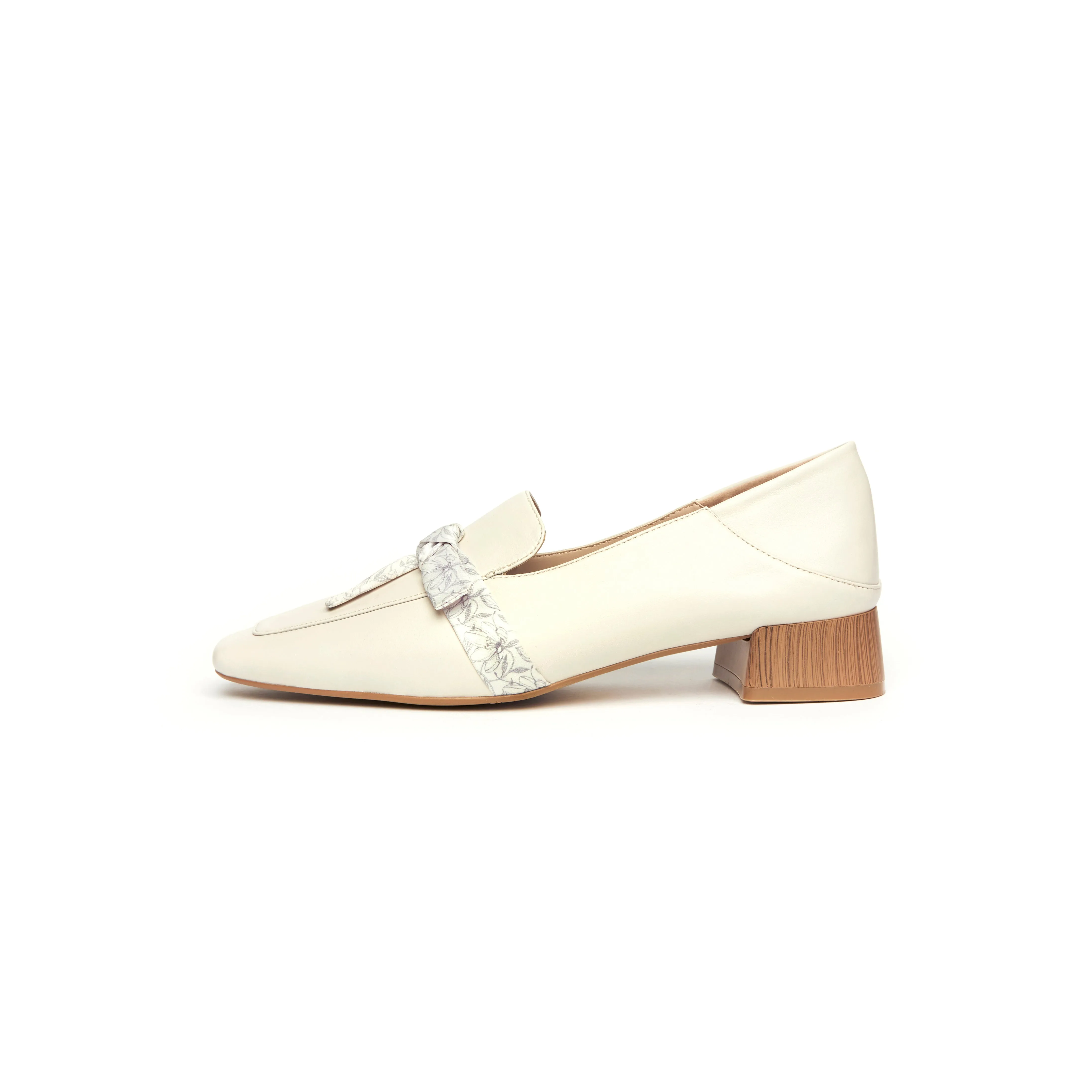 Versatile Design Kenni Ribbon Loafers - Beige (BEI)