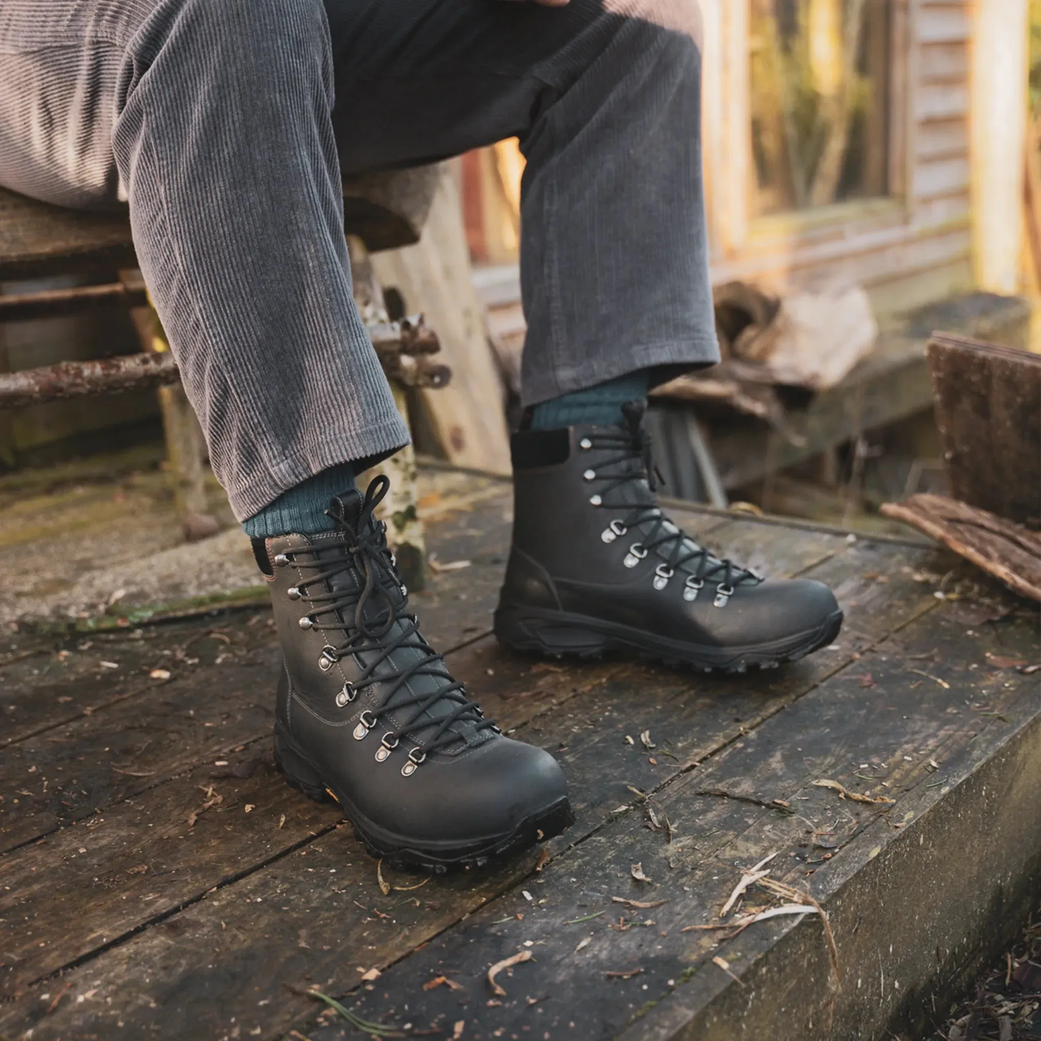 Durable Construction Stylish Pick TWISTON // MATT BLACK