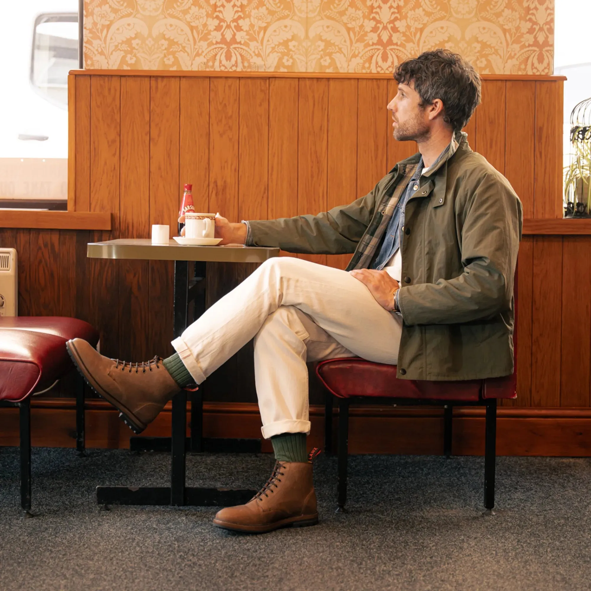 SETTLE // ACACIA DISTRESSED Polished Attire Minimal Formal Edge
