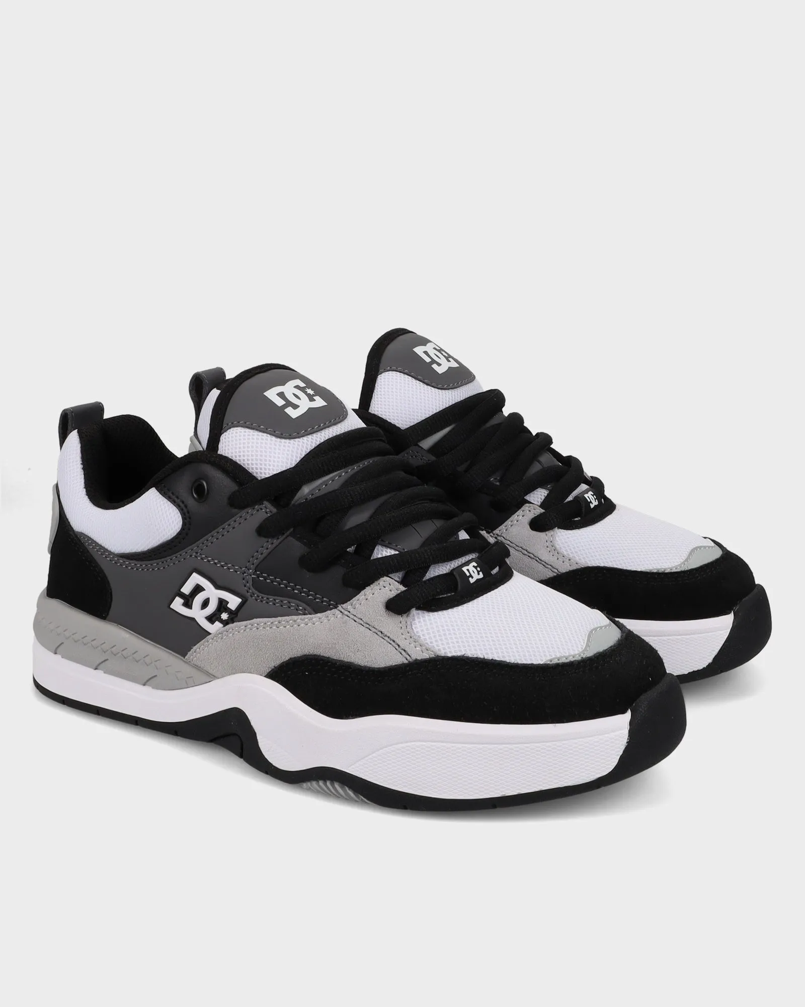 Mens DC Ascend Skate Shoes Dynamic Action Sleek Profile