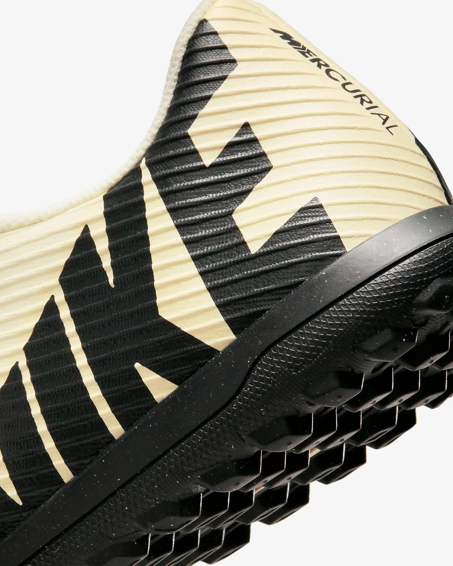 Mercurial Vapor 15 Club Turf Low-Top Soccer Shoes rink - use shoes