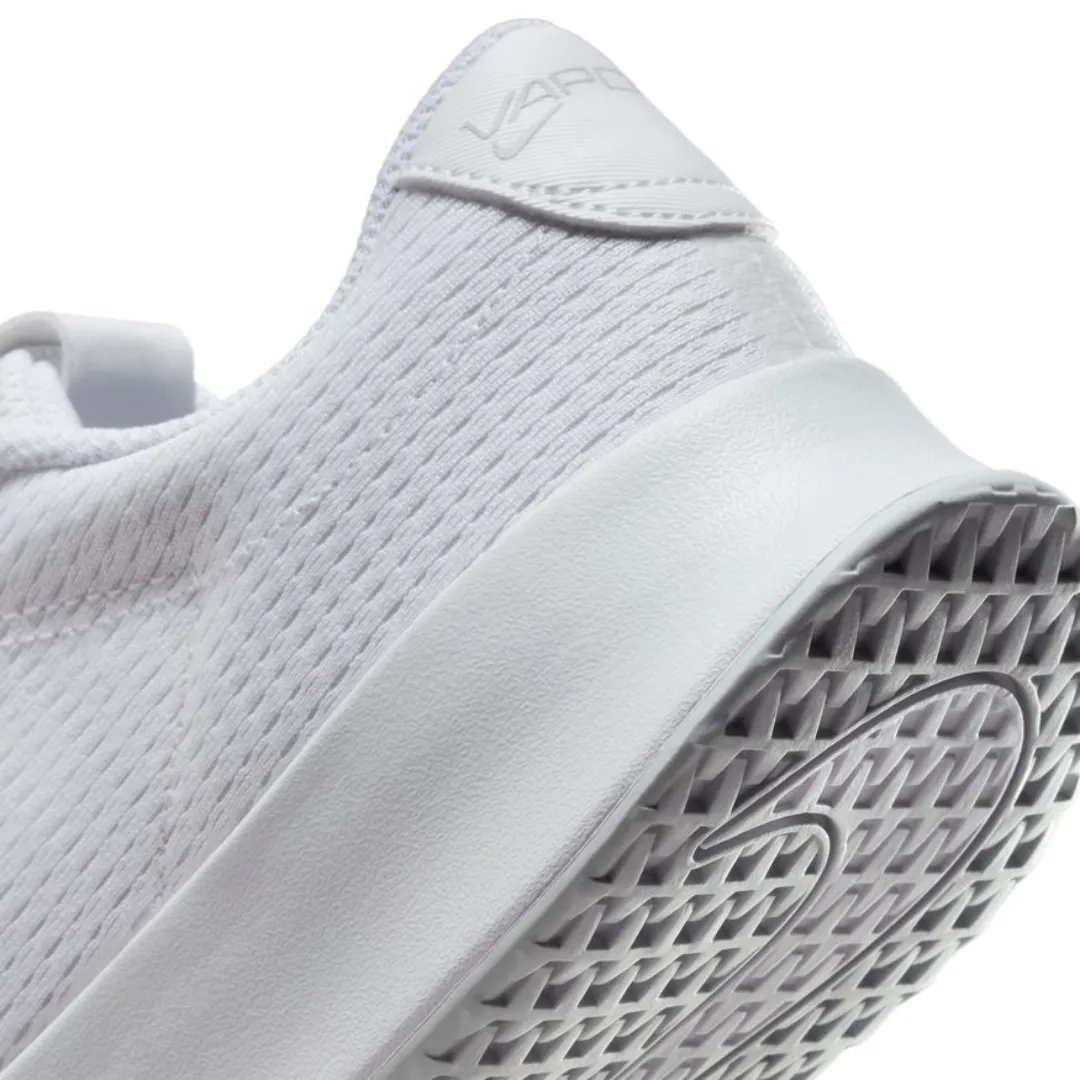 Nike Vapor Lite 2 HC Women Hard-Court Tennis Shoes - White/Metallic Silver-Pure Plantinum Durable Construction
