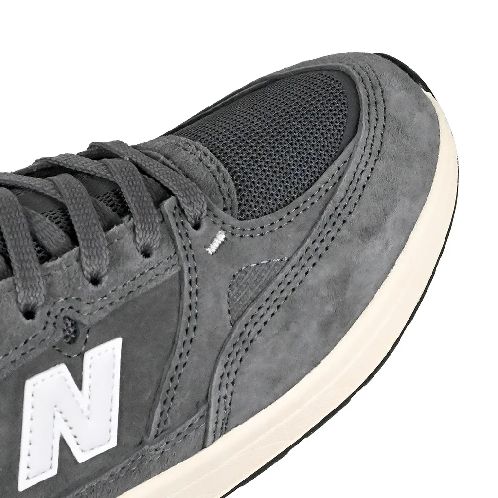 New Balance Numeric NM933 Skateboarding Shoe Comfort Inserts Outdoor Ready