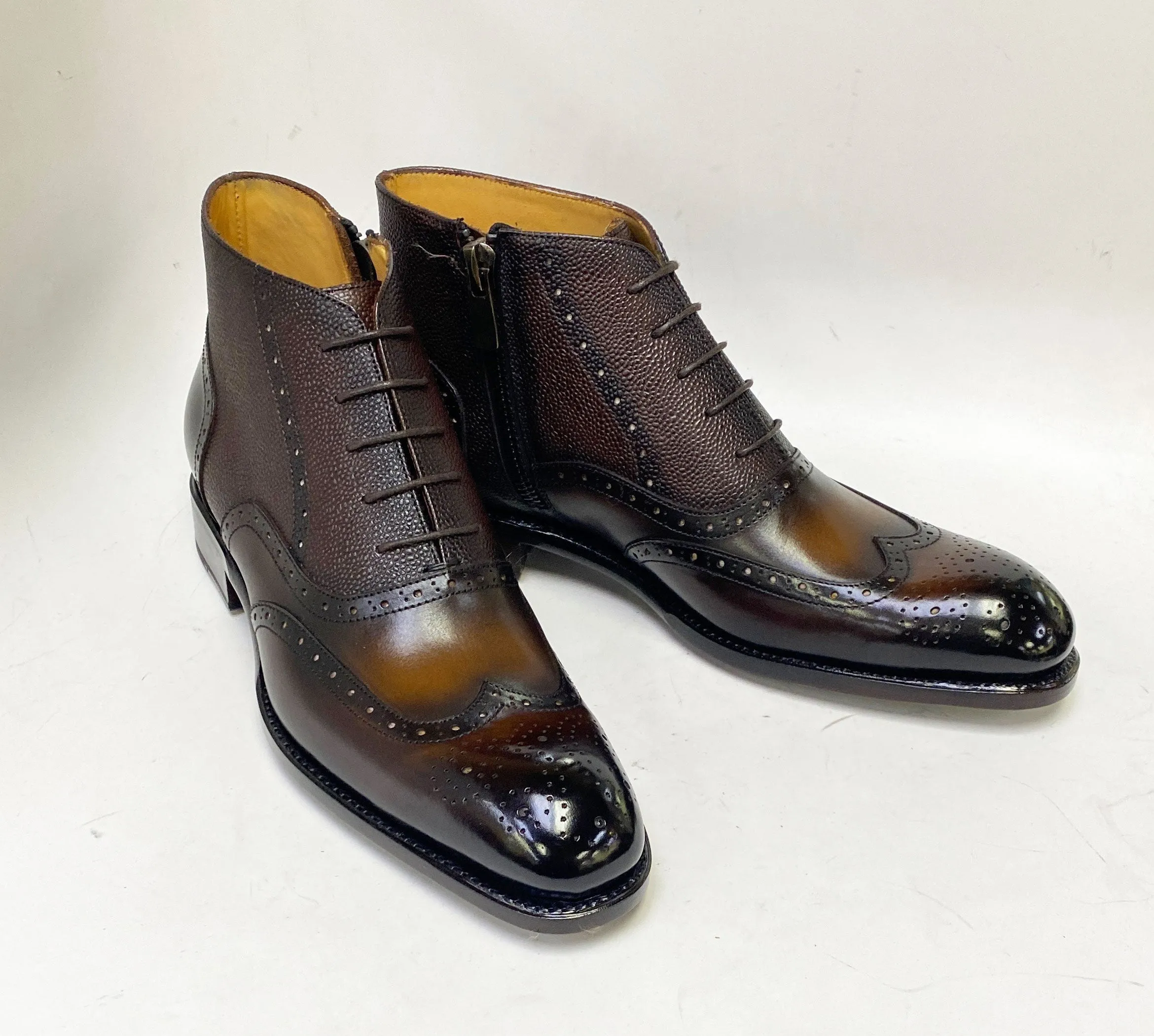 Style: Stanford-Cognac Italian Glam