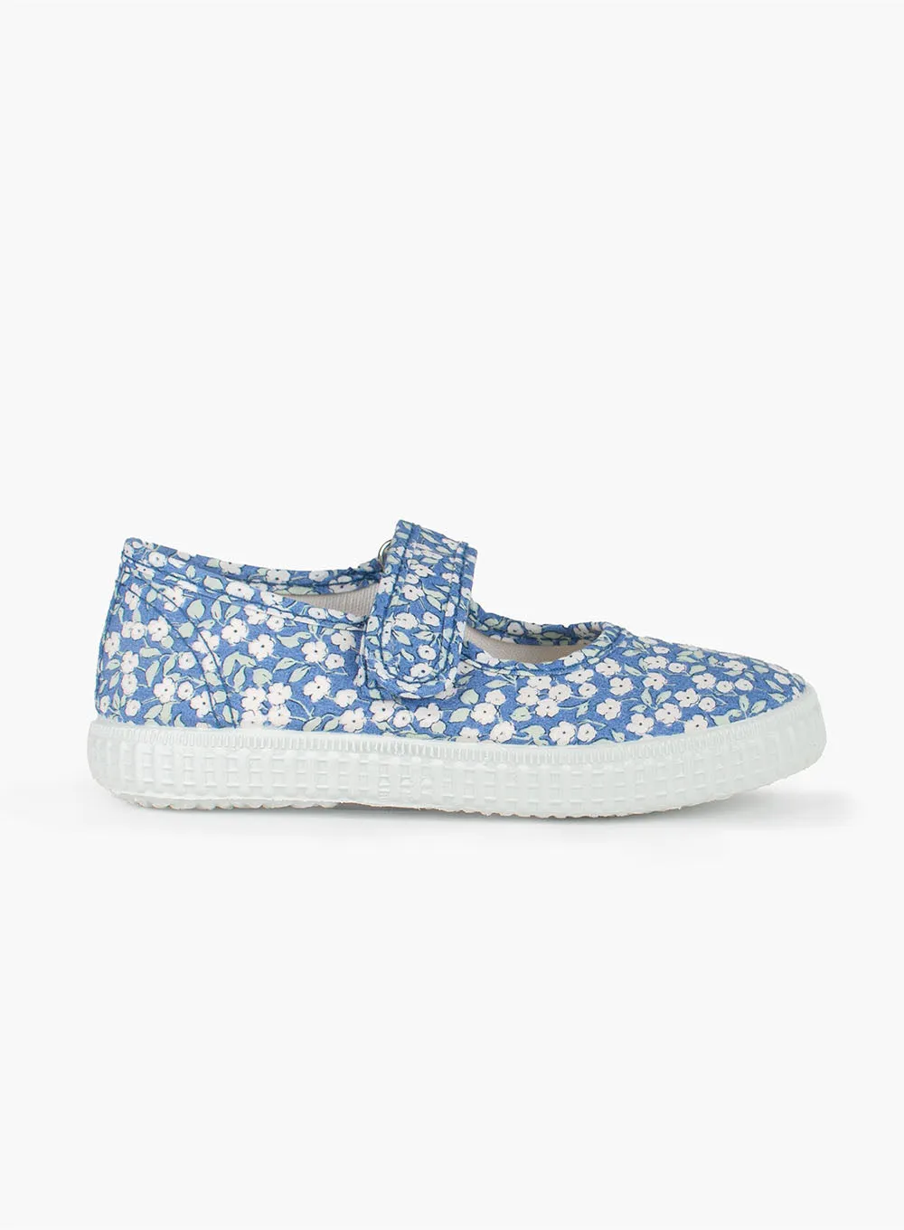 Balanced Style All Day Hampton Canvas Martha Shoes in Blue Ditsy