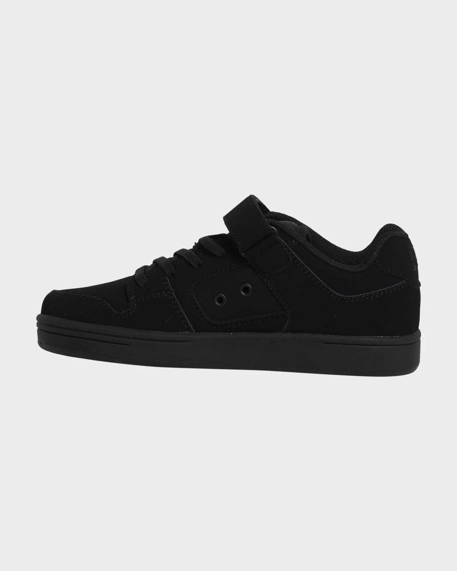 easy move Tough Wear Kids Manteca 4 V Skate Shoes