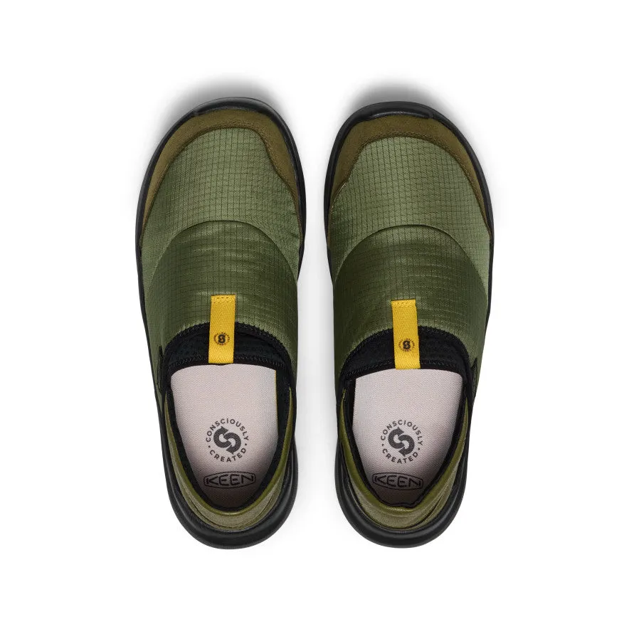 Stable Core Men's Whyser Slip-On  |  Bronze Green/Black
