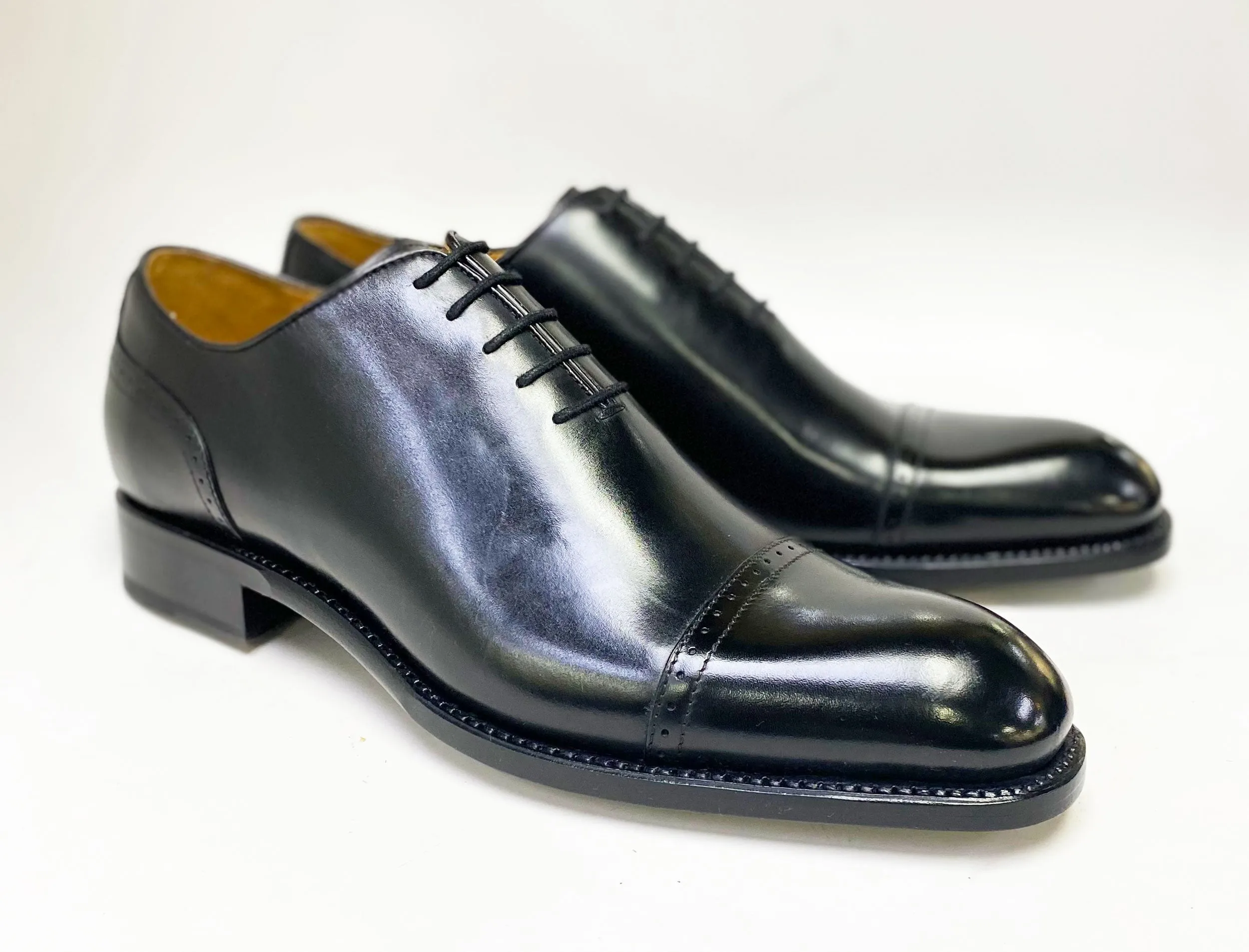 Strong Stitching Style Goal Style: Anthony-Black