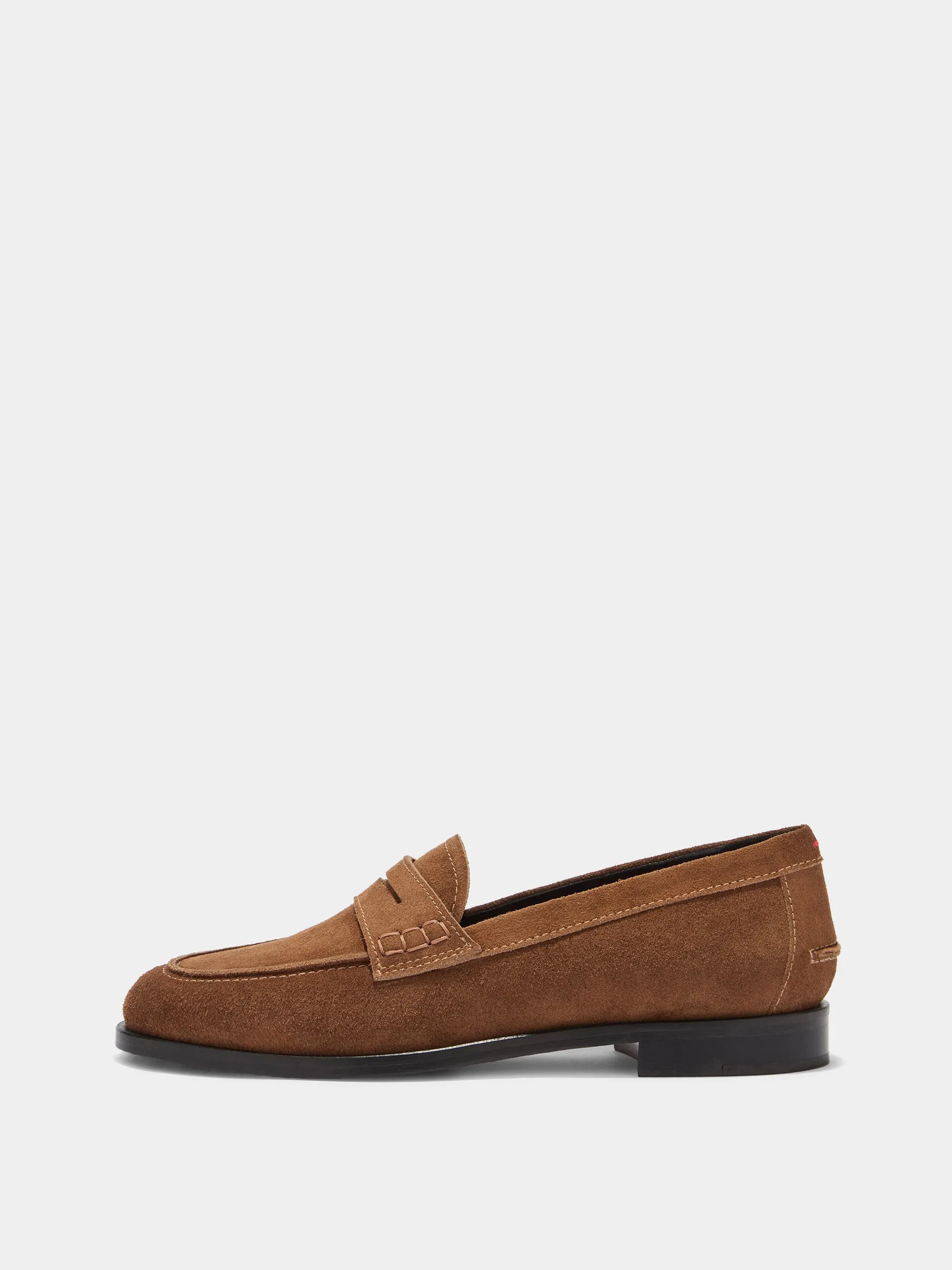 Toe room Suede Finish Oscar Suede Loafers