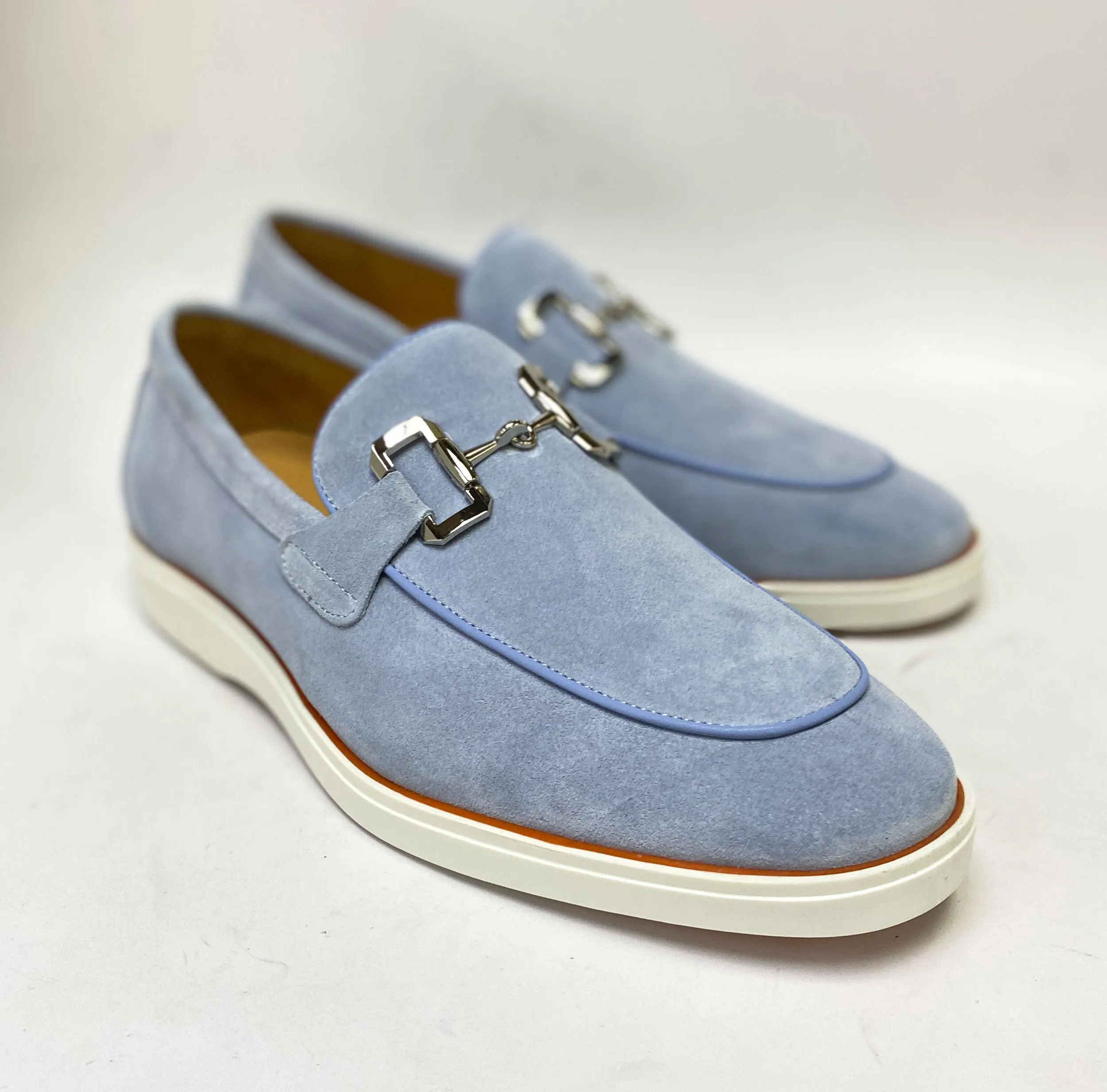 Style: 660-01S-Light/Blue Fantasy Path Work