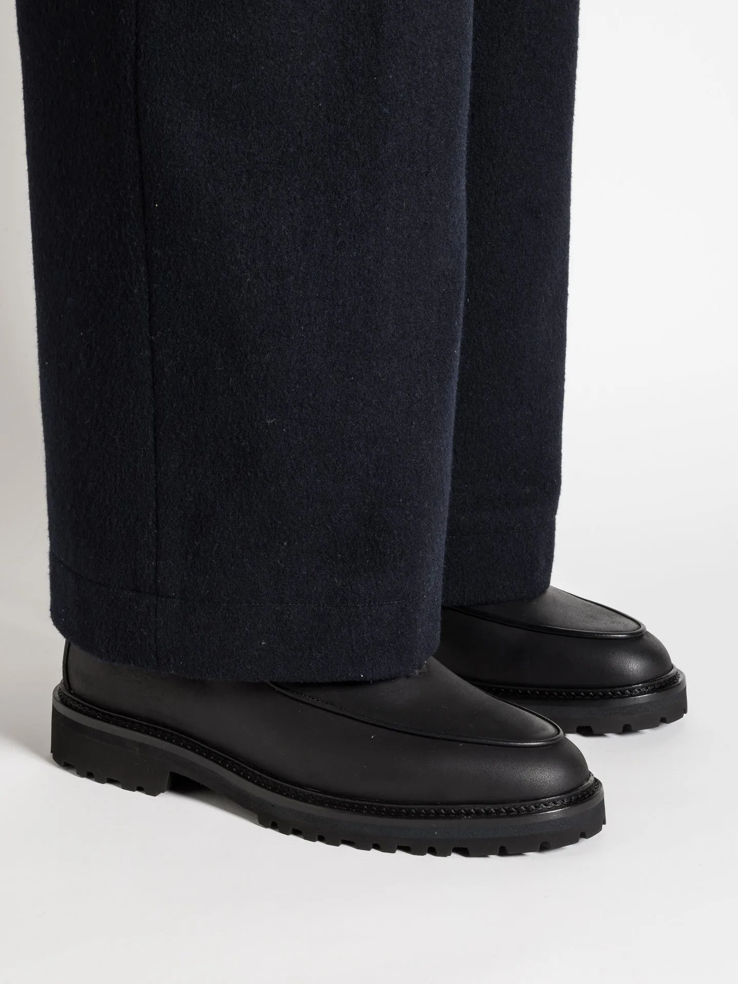Functional Touch Lightweight Slim Fit FLEURUS BLACK OILED