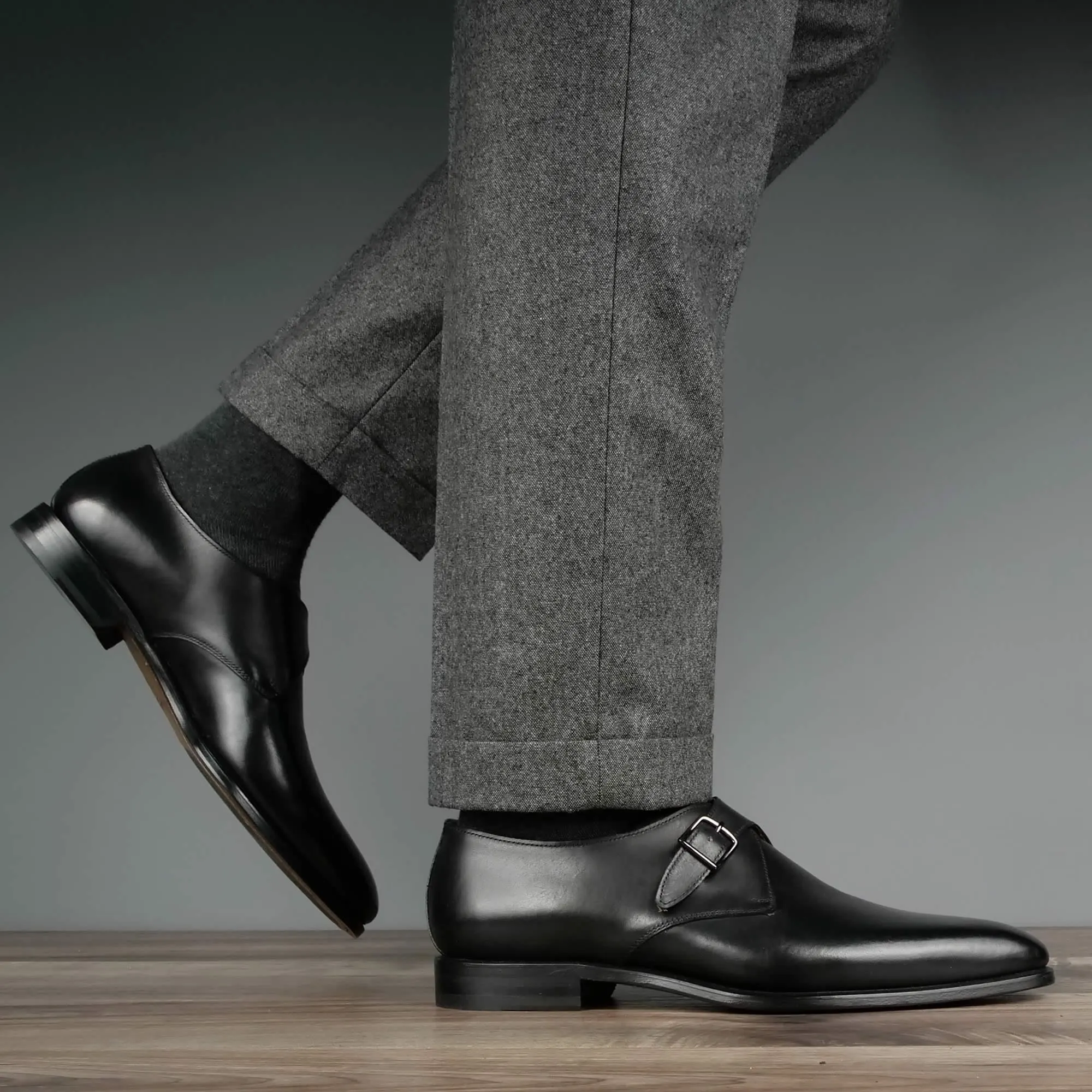 Icon Look Minimal Stitch Brooklyn Single Monk Black