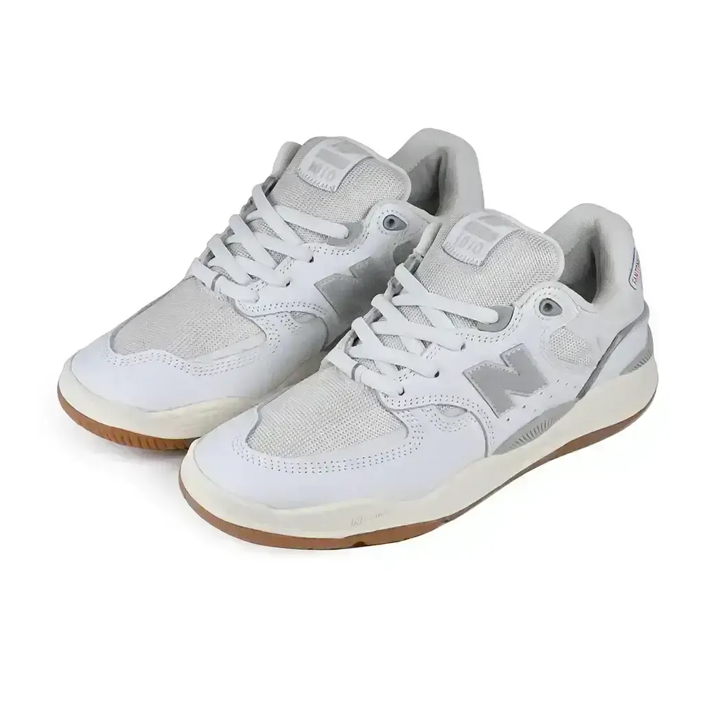 New Balance Numeric NM1010 Skateboarding Shoe All Rounder Fit Modern Style